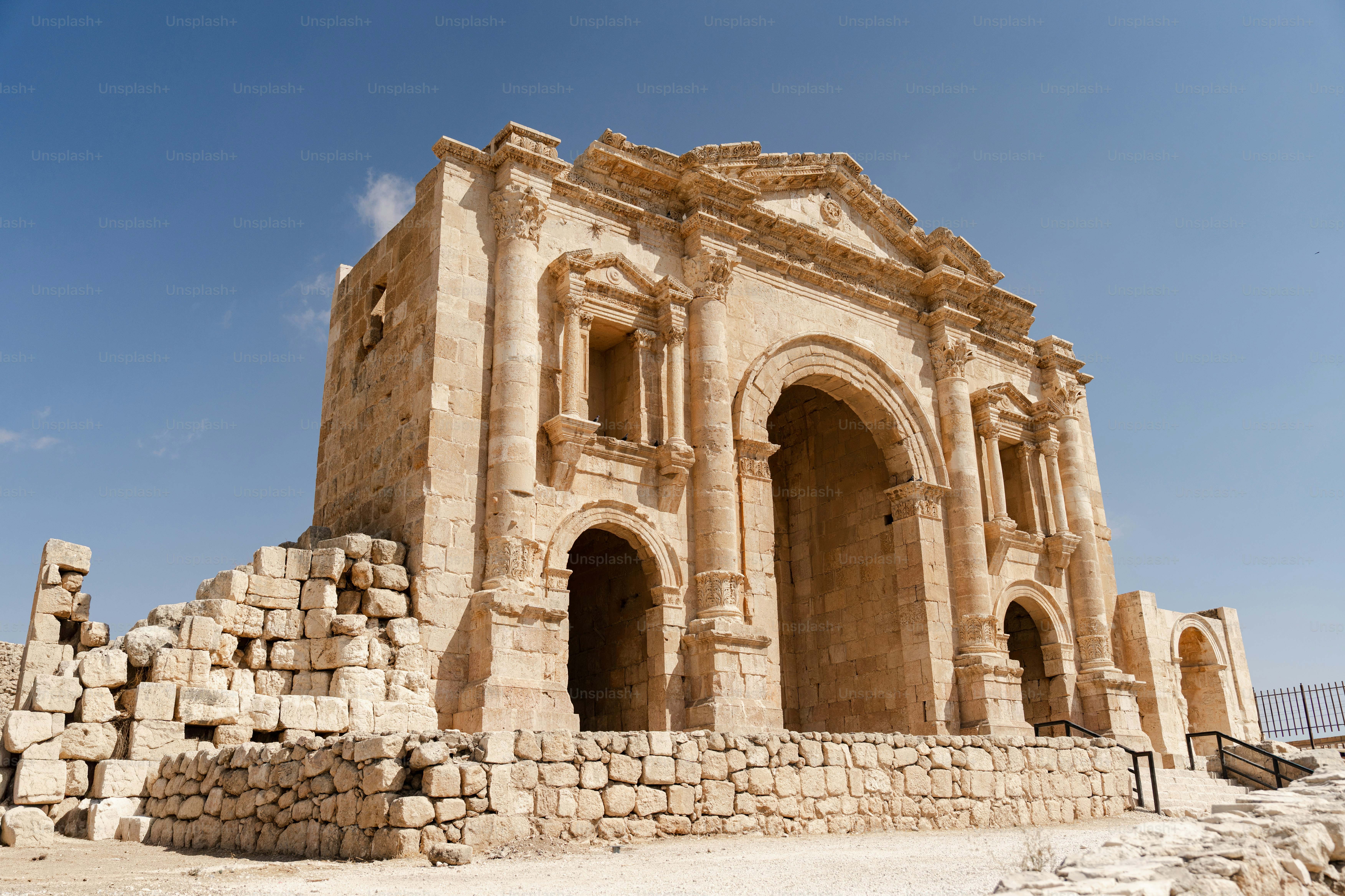 Hadrian's Arch in Jerash Jordan - Photo on Unsplash+