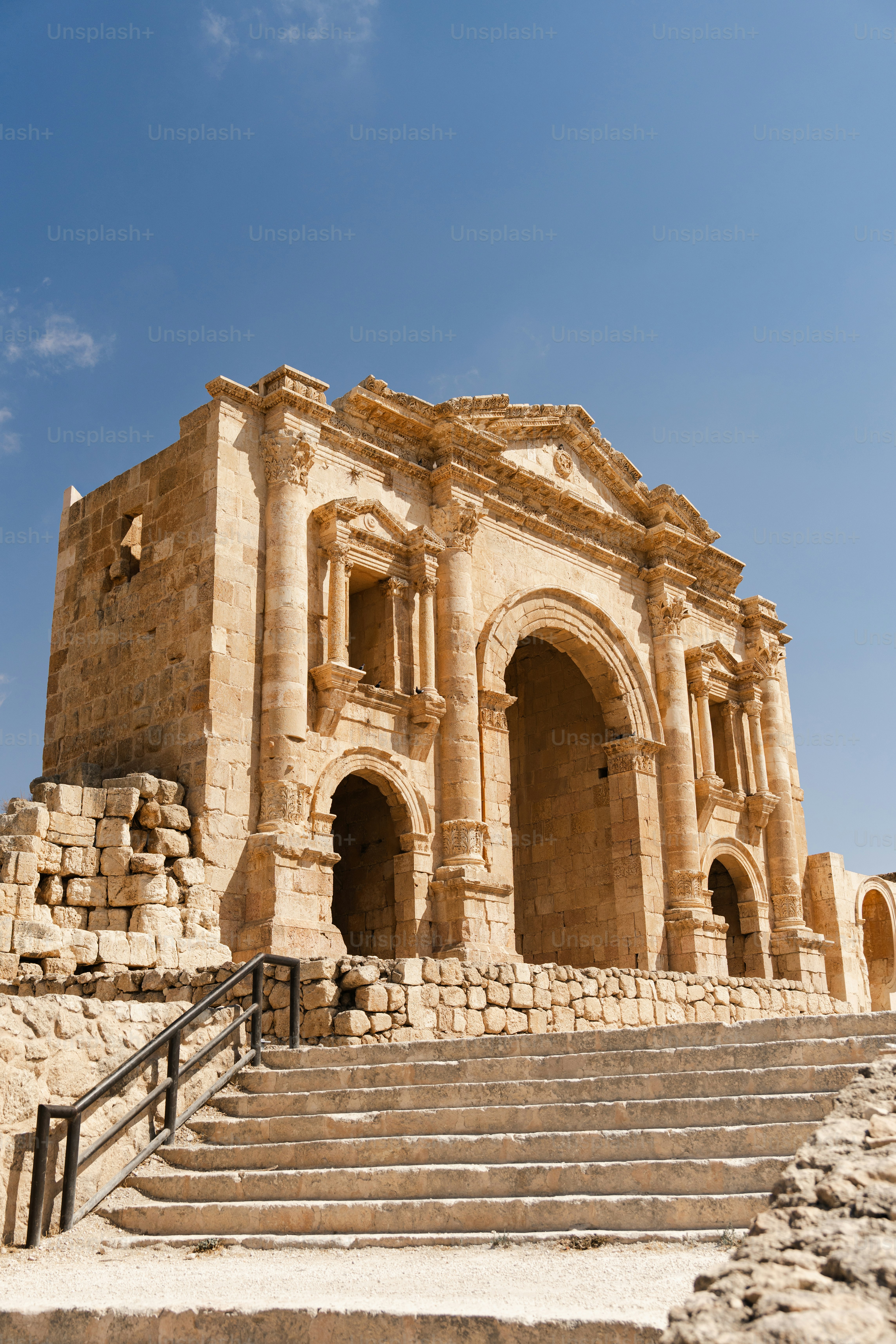 Hadrian's Arch in Jerash Jordan - Photo on Unsplash+