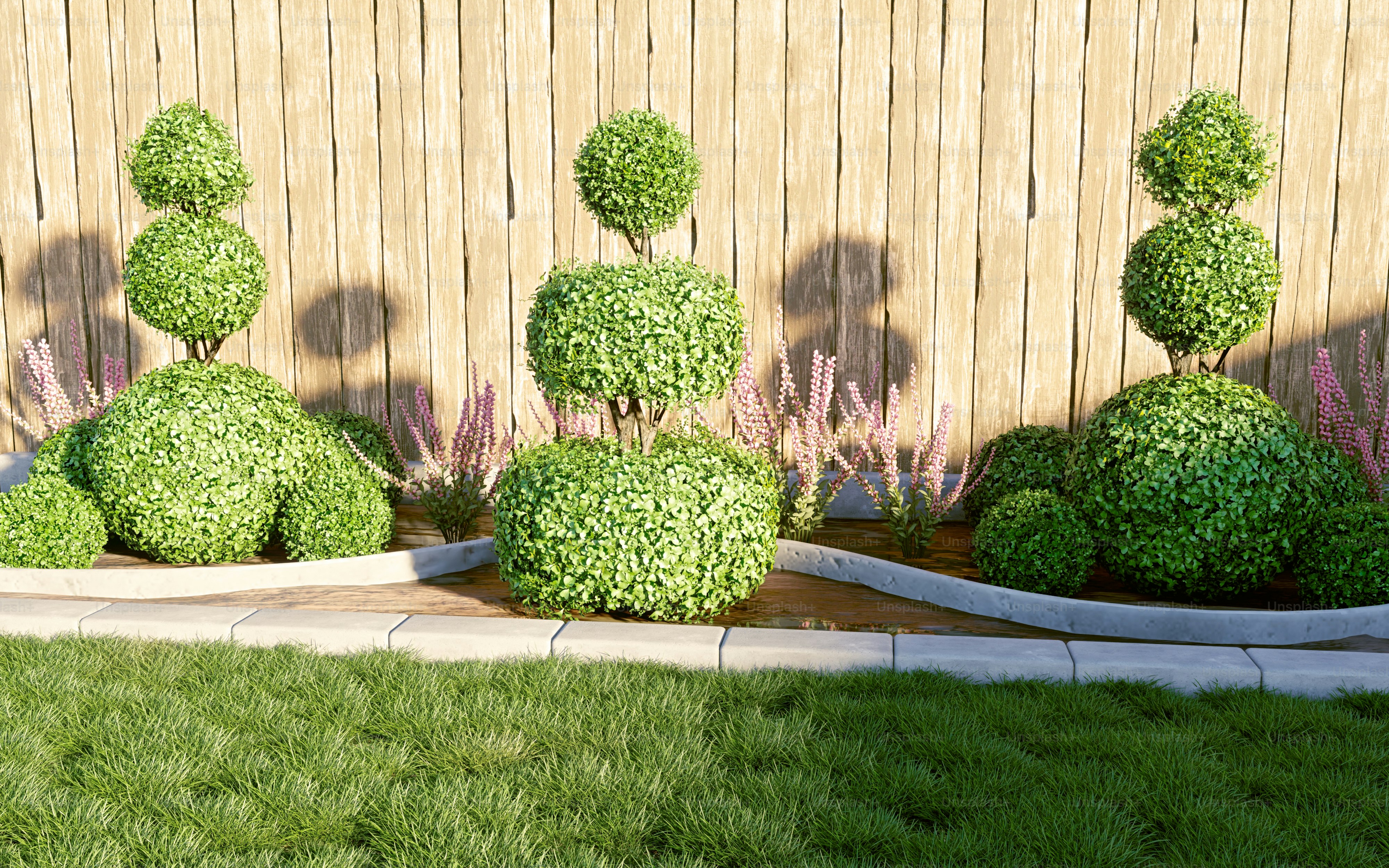 Una rappresentazione 3D di tre arbusti topiari in un giardino con una recinzione di legno