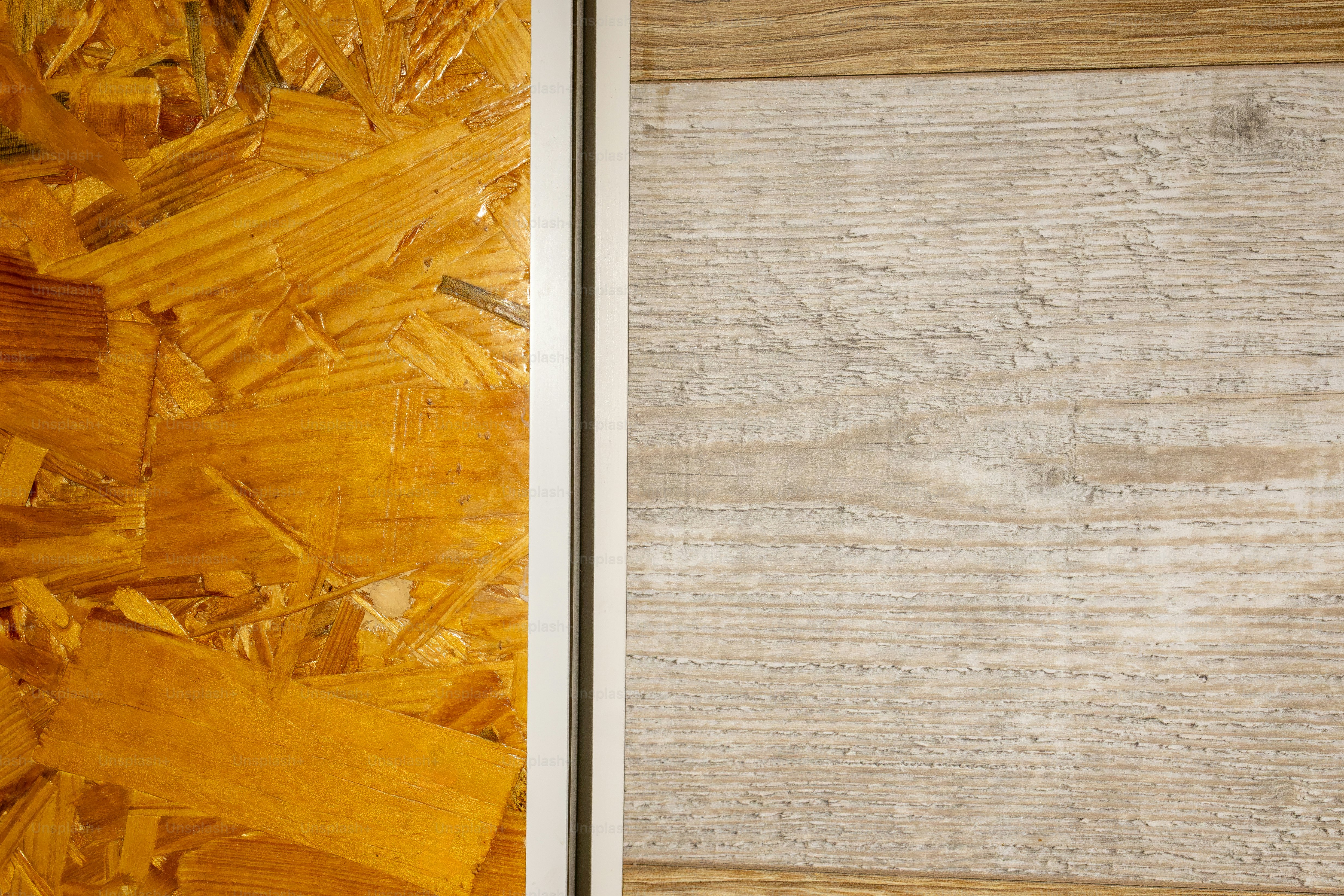 Oriented strand board and weathered wood - Photo on Unsplash+