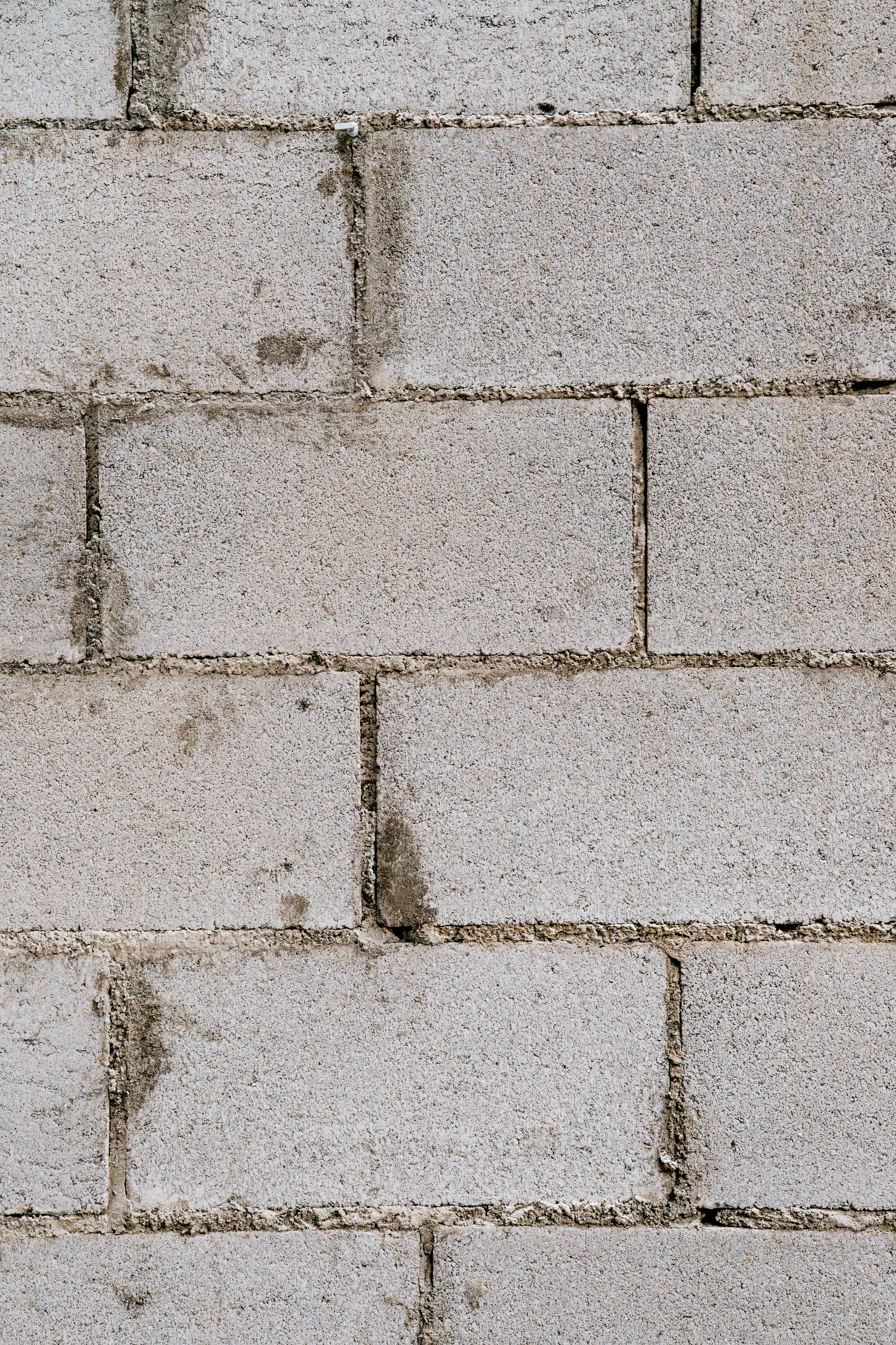 Steel beam and concrete pillar - Photo on Unsplash+
