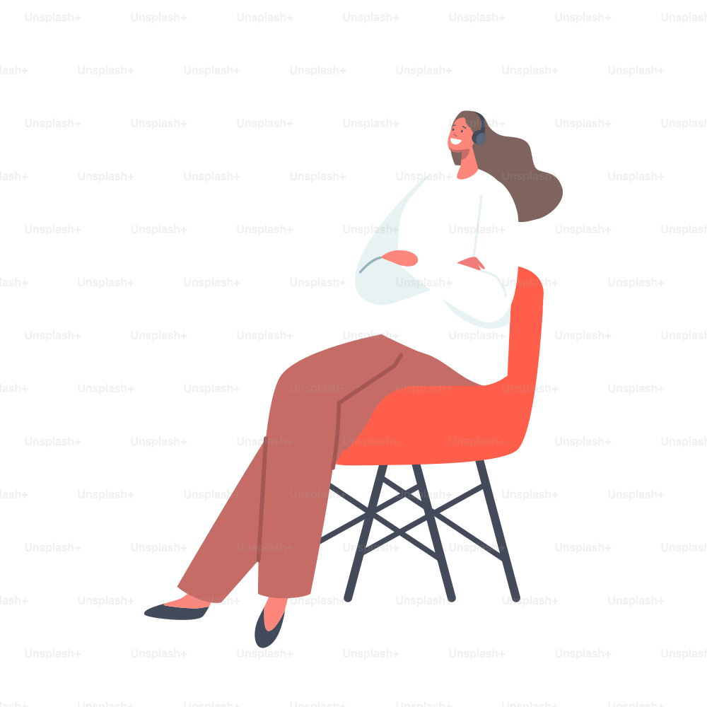 Personaje femenino joven Use auriculares Escuche audio podcast o música. Mujer sentada en el sillón escuchando un programa de audio o una conferencia. Podcasting en línea, radiodifusión. Ilustración vectorial de Cartoon People