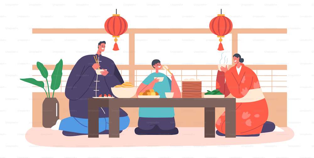 Felices padres de familia asiáticos tradicionales y niños cenando en casa. Madre sonriente, padre e hijo sentados en la mesa baja comiendo. Tiempo de comedor de los personajes. Ilustración vectorial de Cartoon People