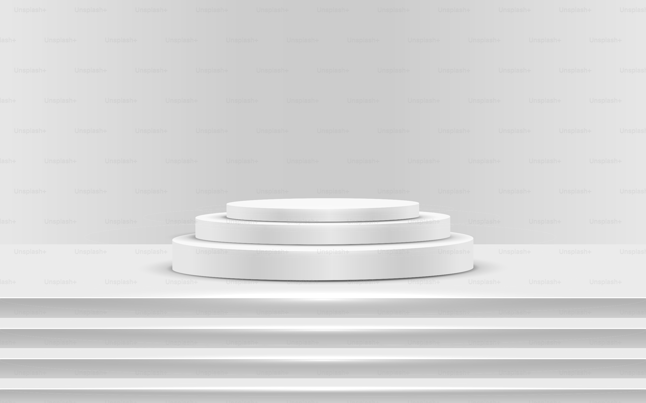 Weißes Podium und das weiße Podium auf der Bühne