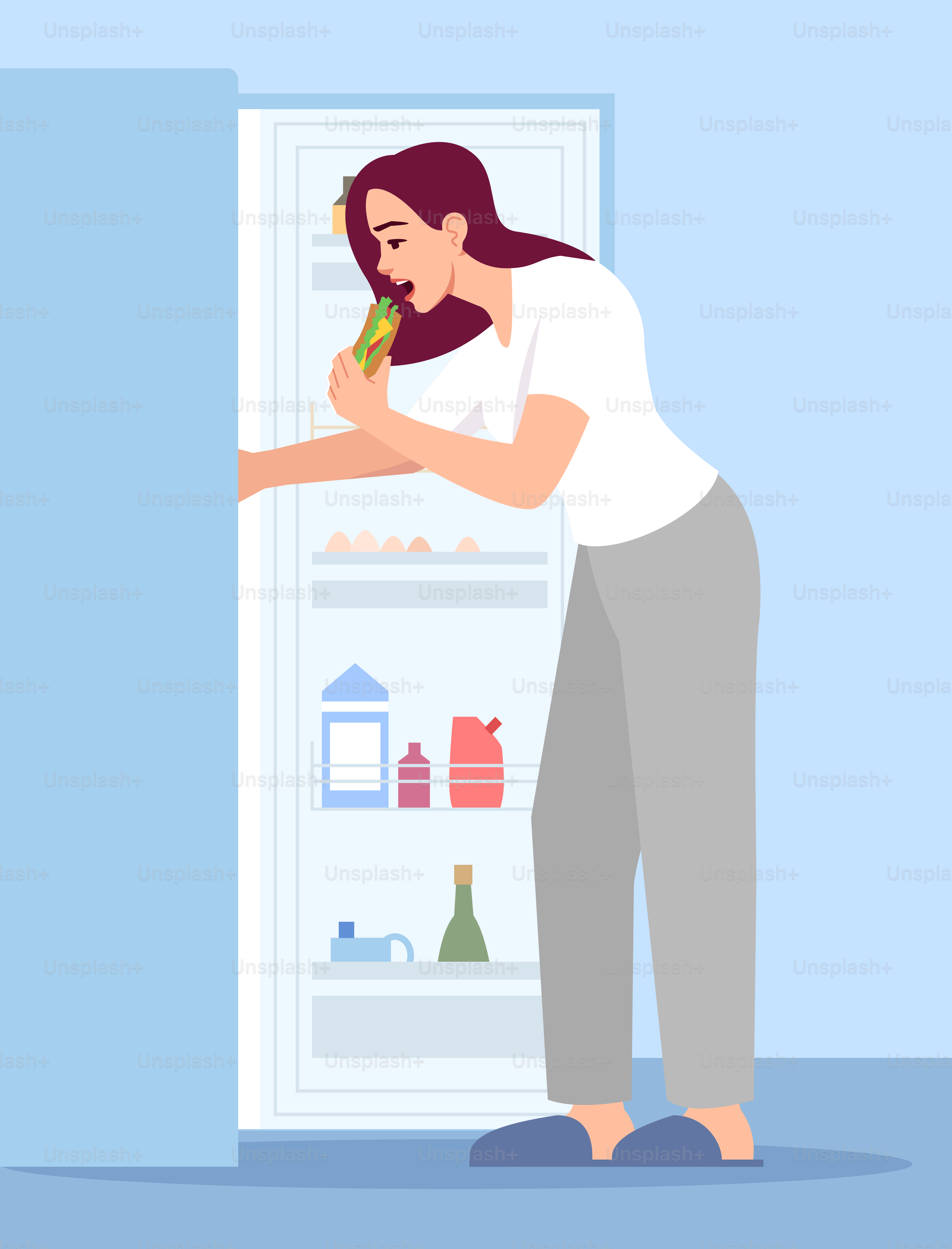Frau isst Sandwich halbflache RGB-Farbvektorillustration. Gestresstes Mädchen nahe geöffnetem Kühlschrank, isolierte Zeichentrickfigur auf blauem Hintergrund. Emotionales Fressen, Überessen, ungesunde Ernährung