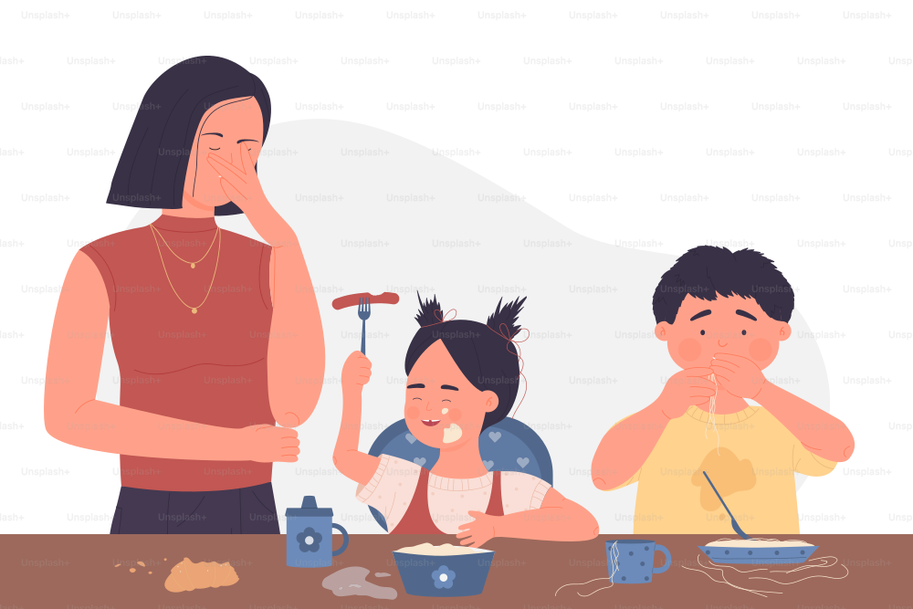 Szene mit Essenschaos beim Familienfrühstück. Unordentliche Kinder am Esstisch Cartoon-Vektor-Illustration