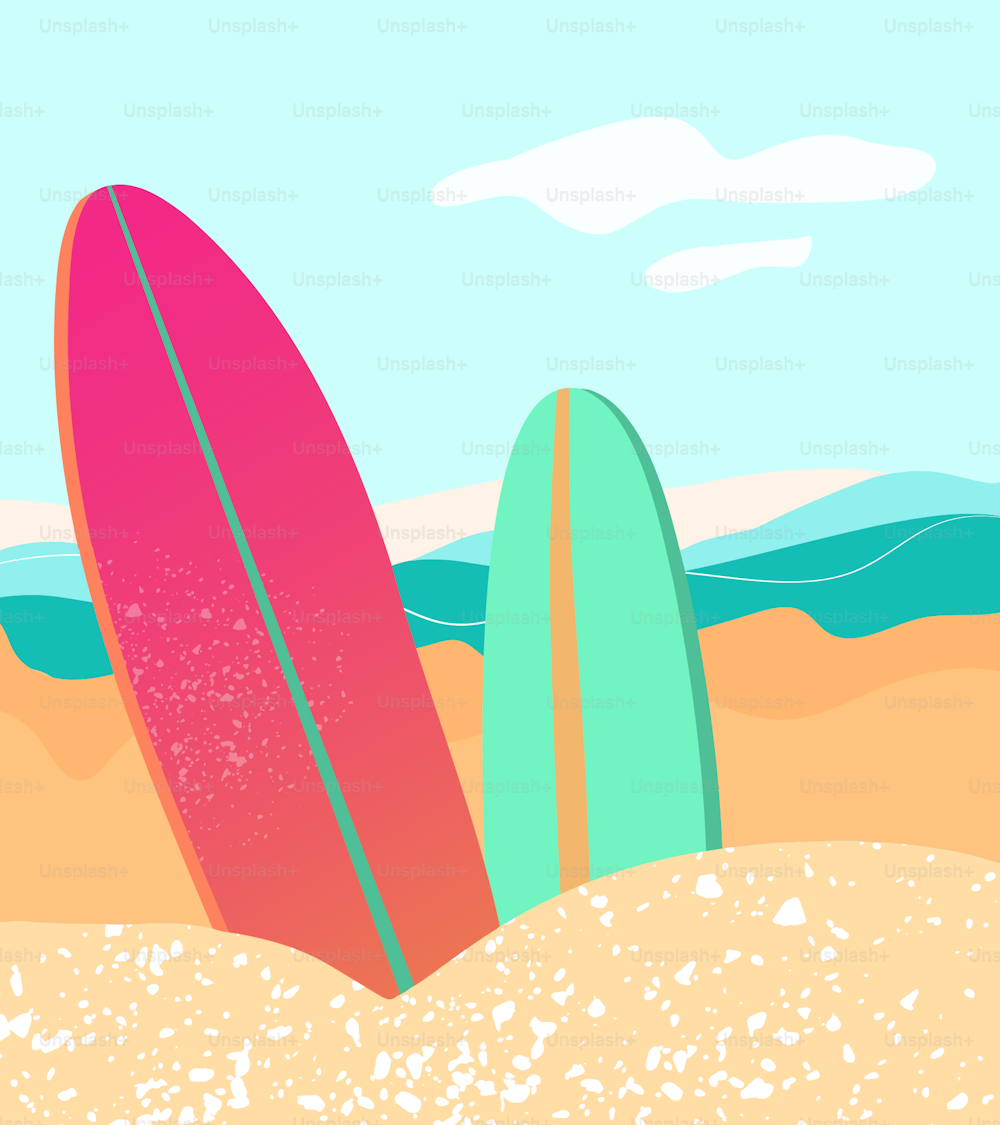 un paio di tavole da surf sedute in cima a una spiaggia sabbiosa