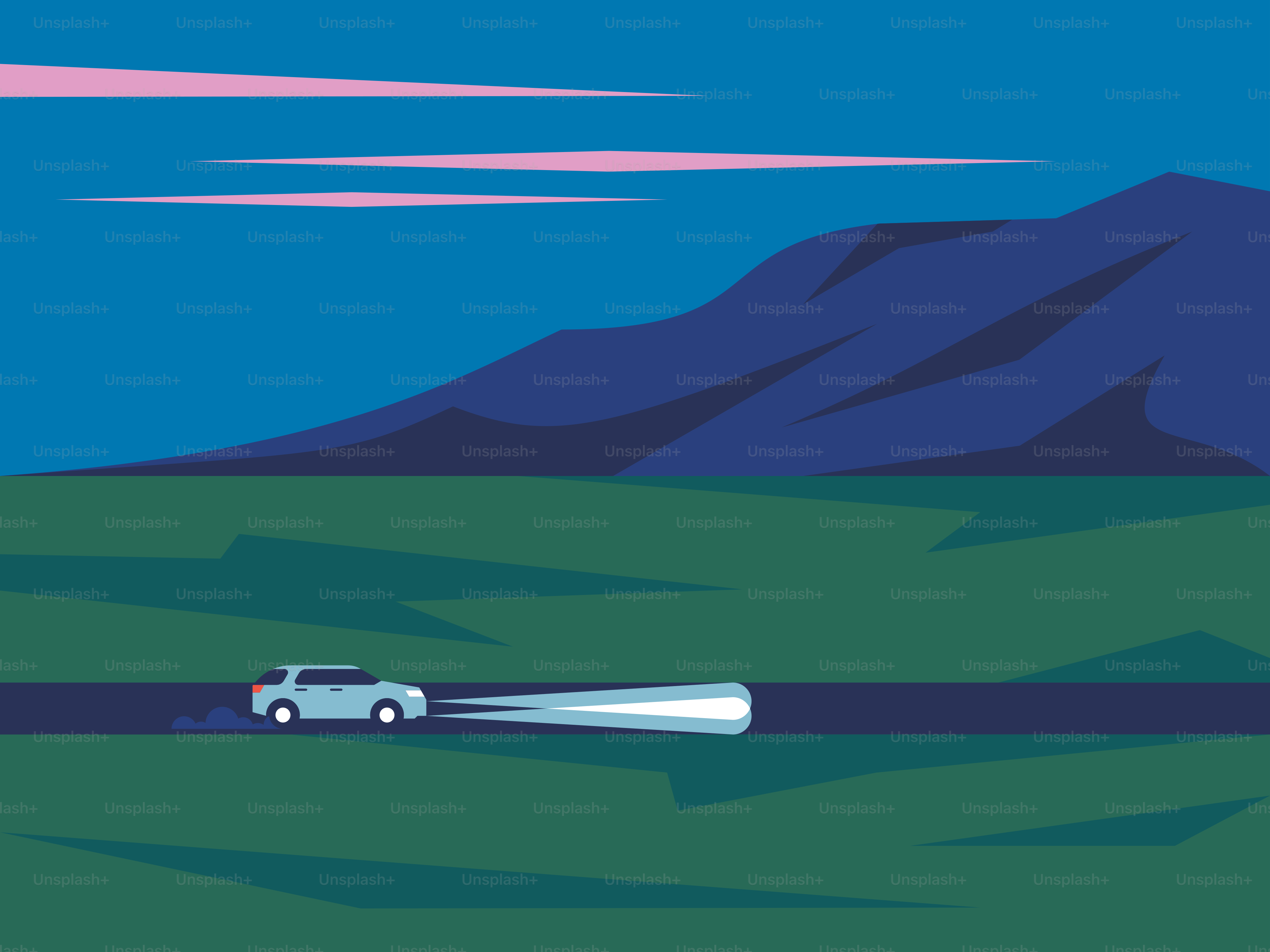 une voiture roulant sur une route avec une montagne en arrière-plan