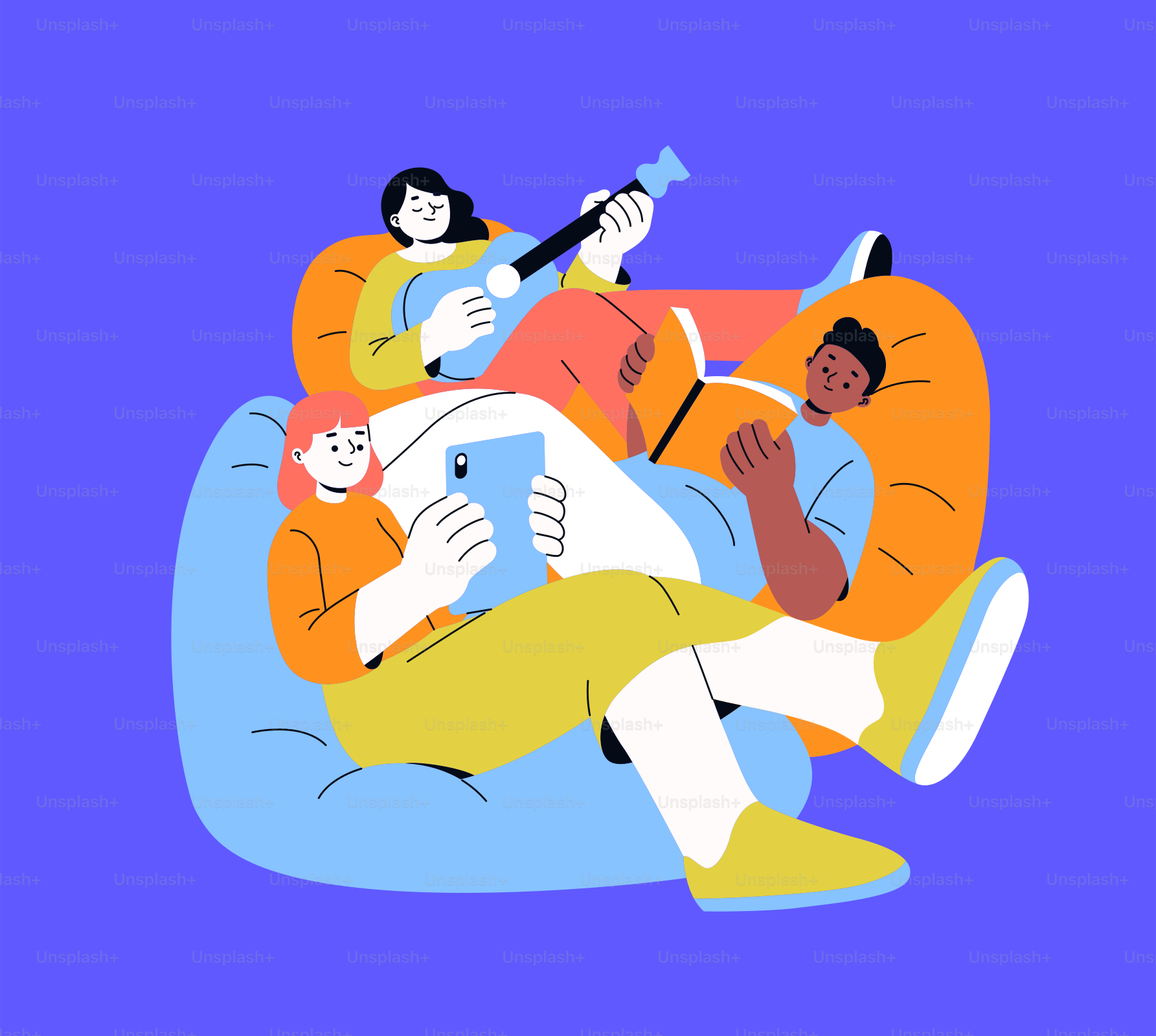 Un par de personas sentadas encima de un sofá