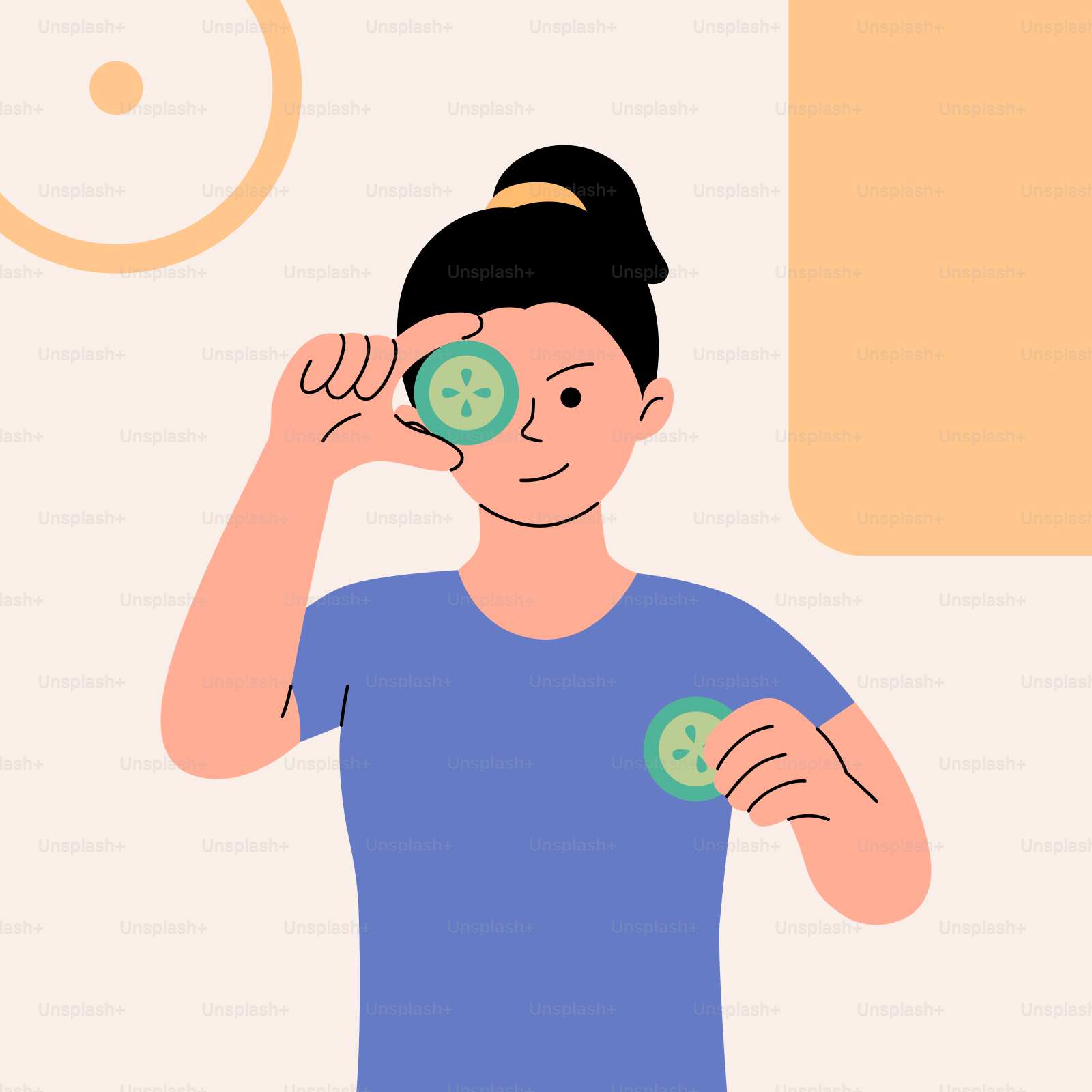 Eine Frau, die eine Gurke vor ihr Gesicht hält