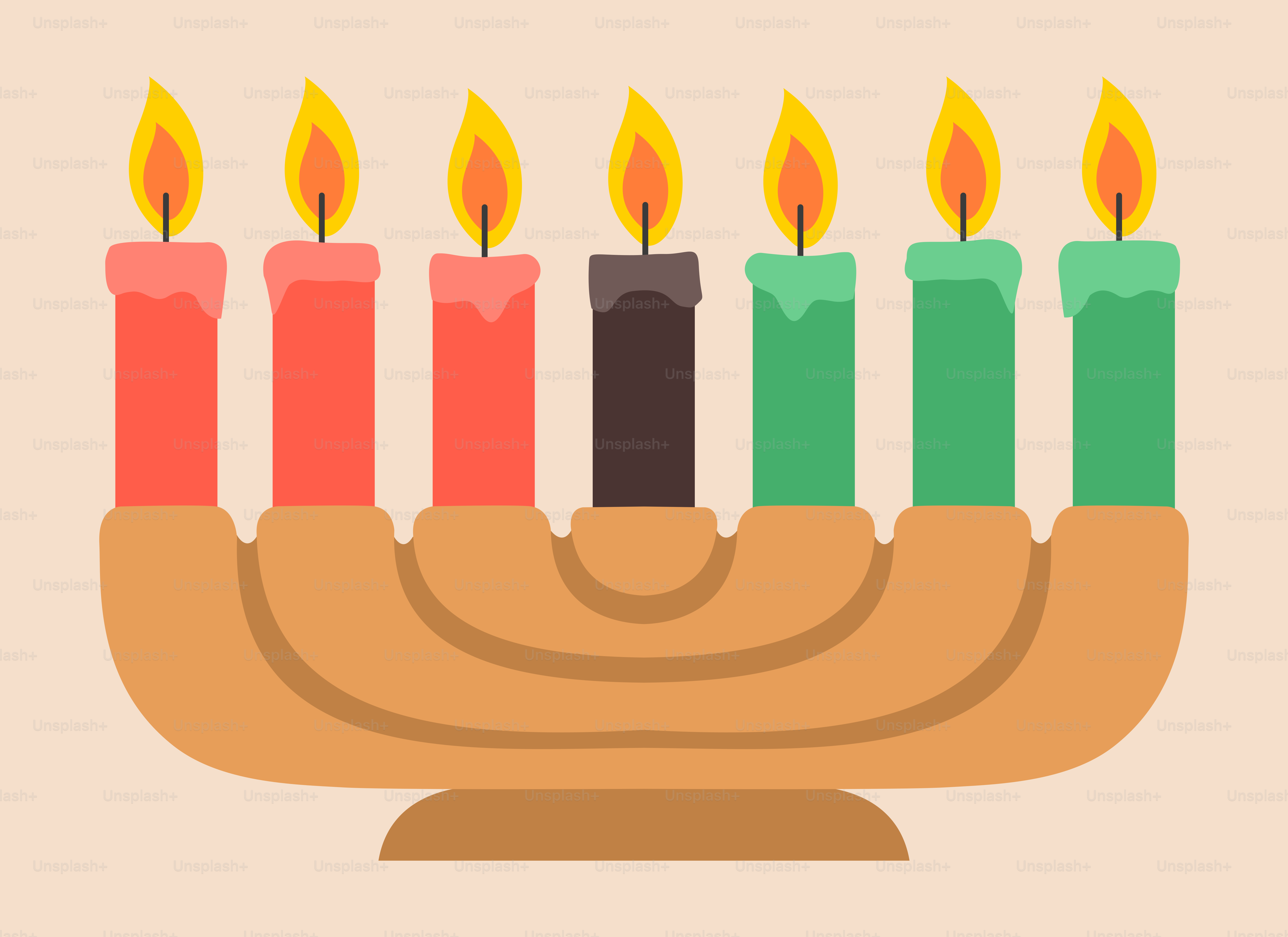 Eine Menora mit brennenden Kerzen darauf