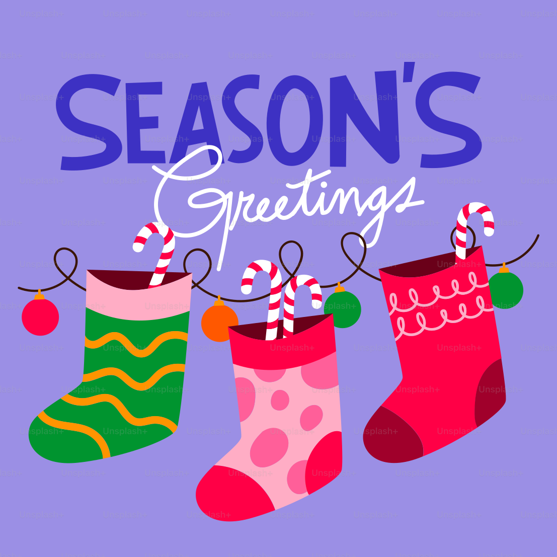 Trois bas de Noël suspendus à une ligne avec les mots « vœux de la saison »