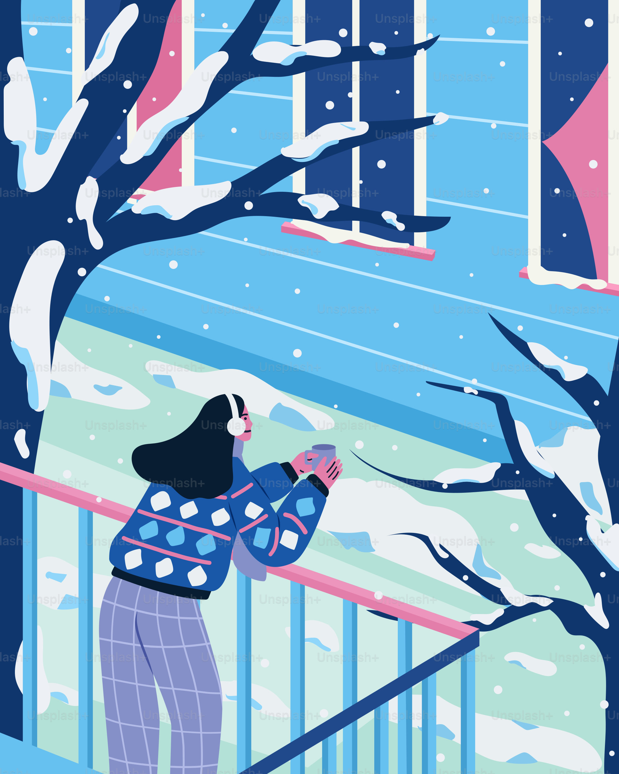 Eine Frau, die auf einem Balkon im Schnee steht