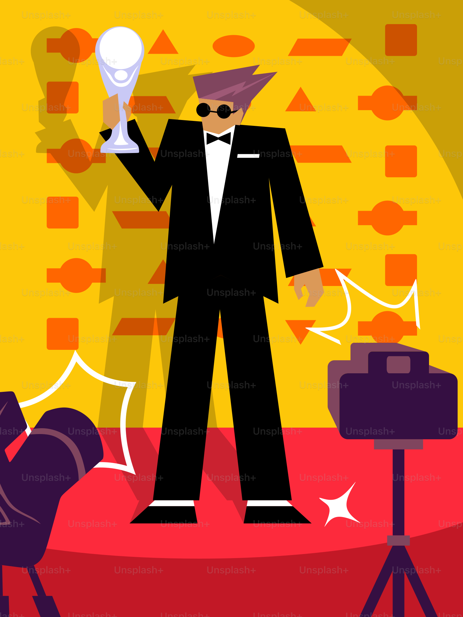 Ein Mann im Smoking, der eine Trophäe hält