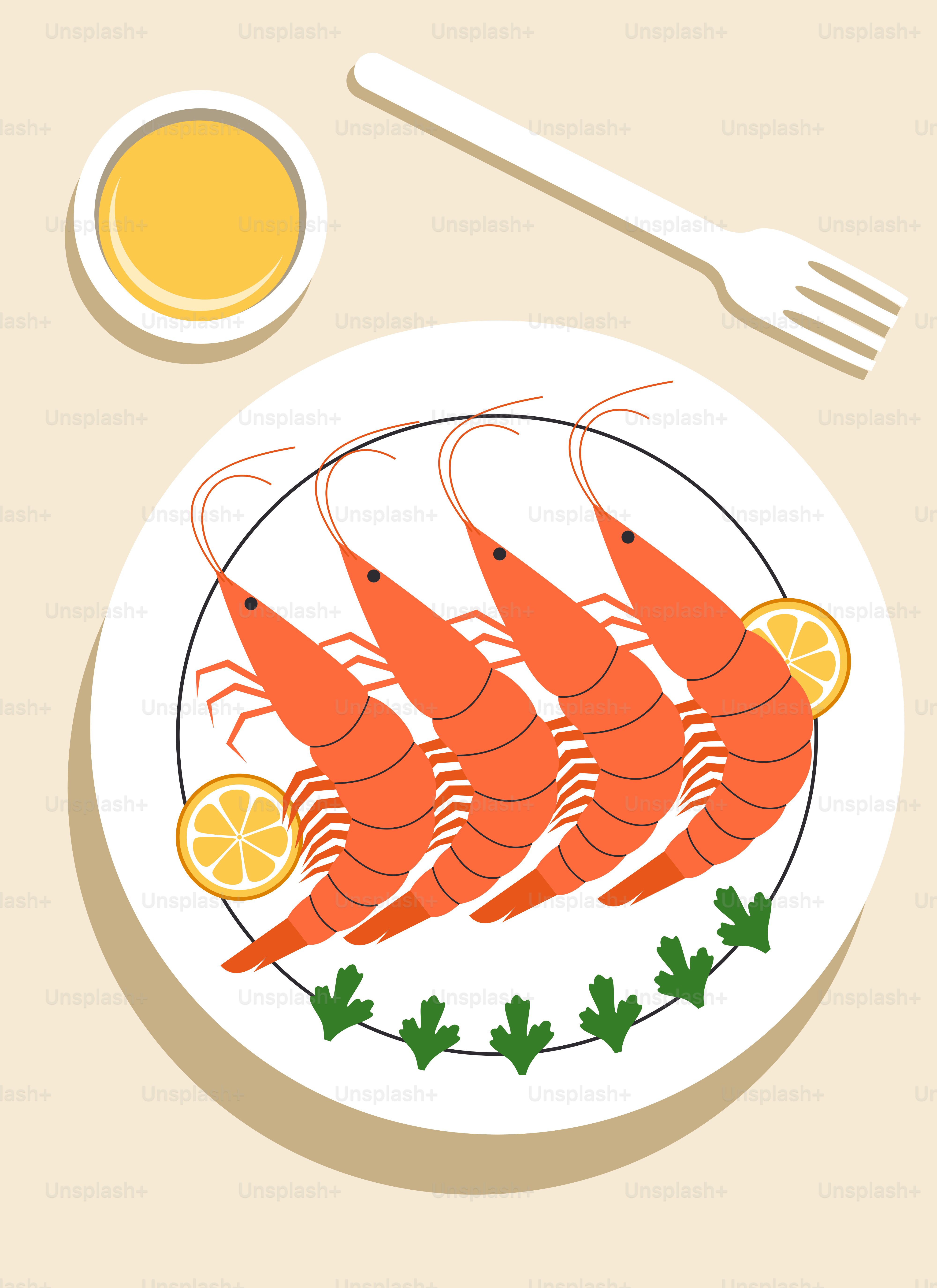 Un plato de gambas junto a un vaso de zumo de naranja