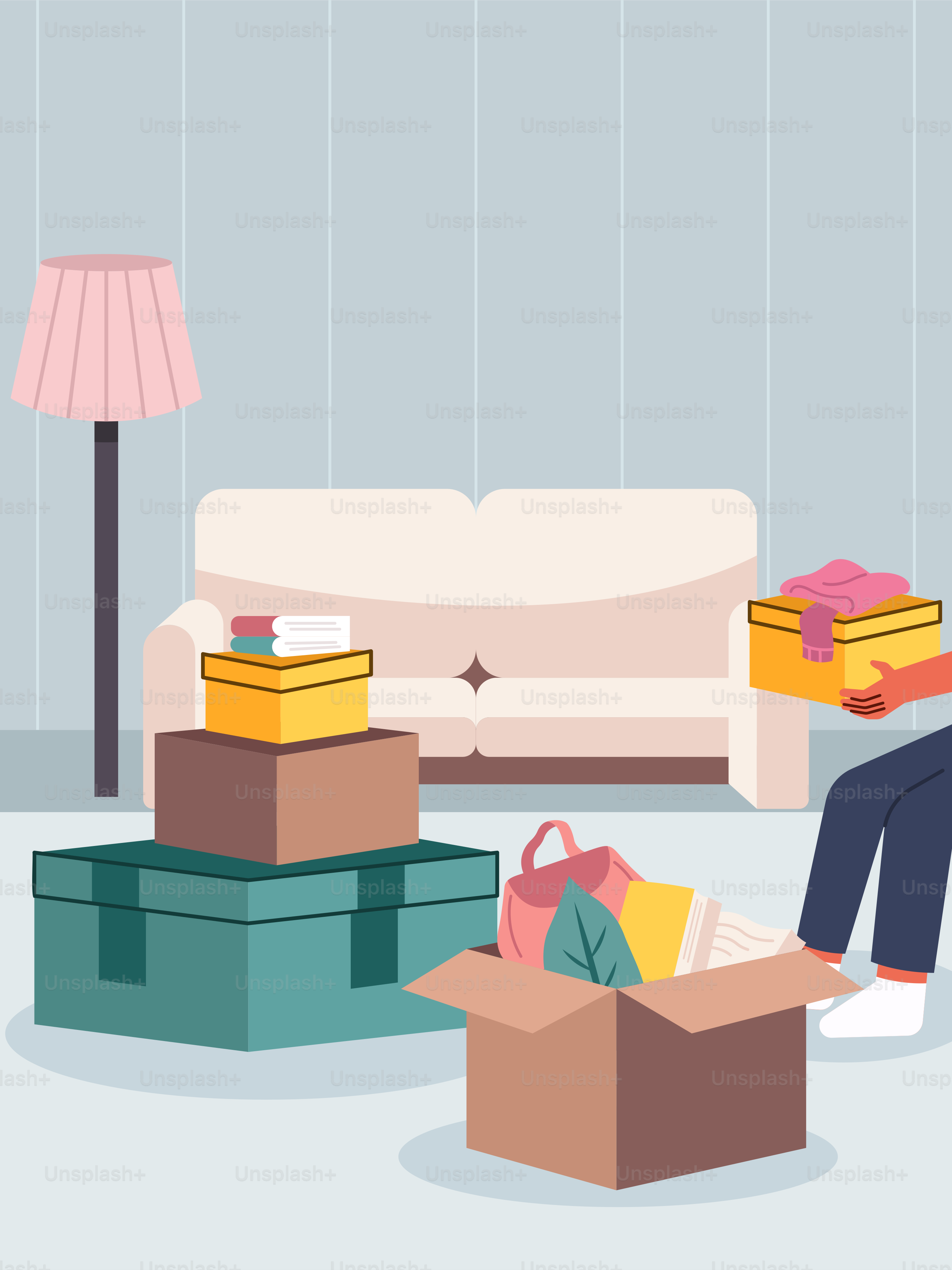 Ein Mann sitzt auf einer Couch, umgeben von Kisten