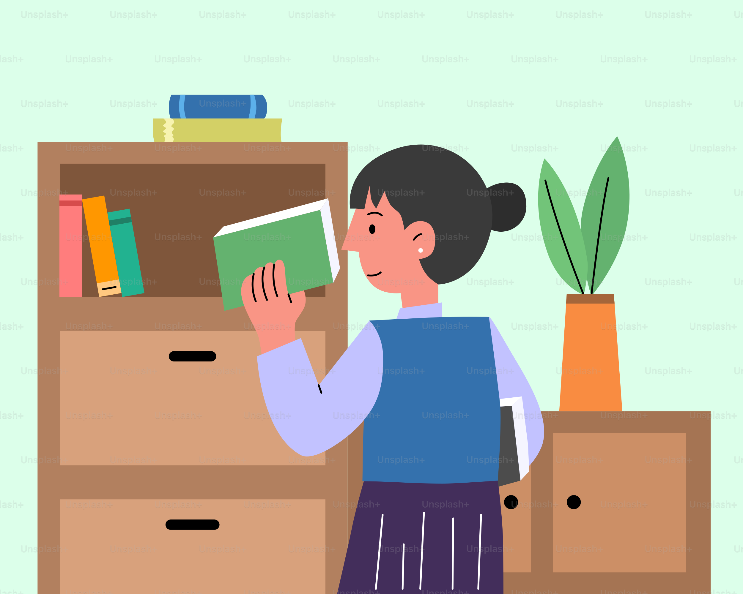Eine Frau, die vor einem Bücherregal steht