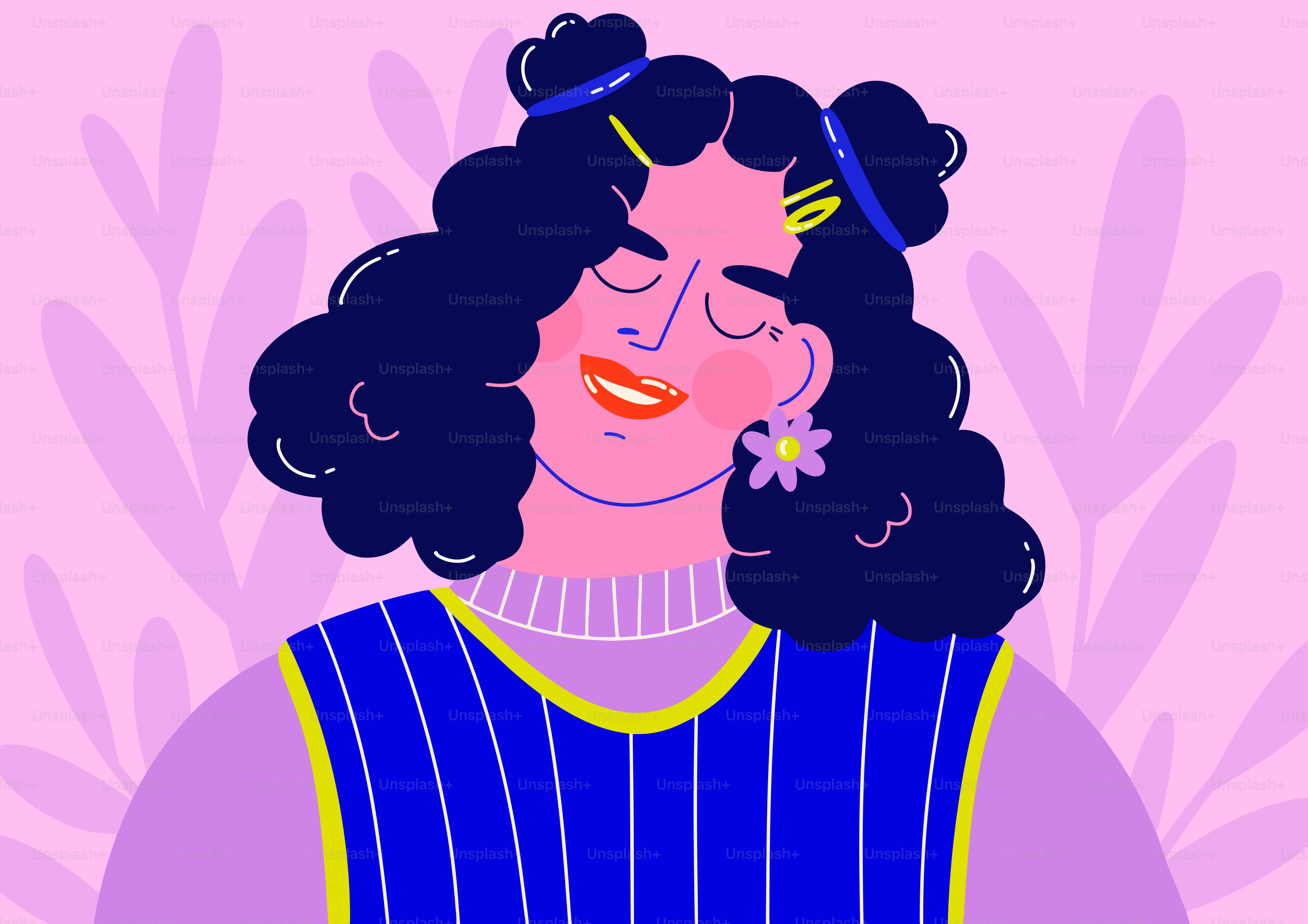 Mulher sorridente com cabelo encaracolado contra fundo rosa.