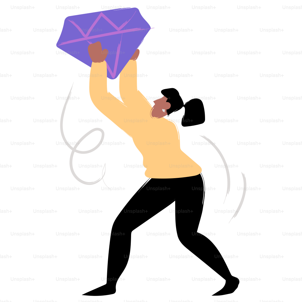 Una mujer levanta un gran diamante morado.