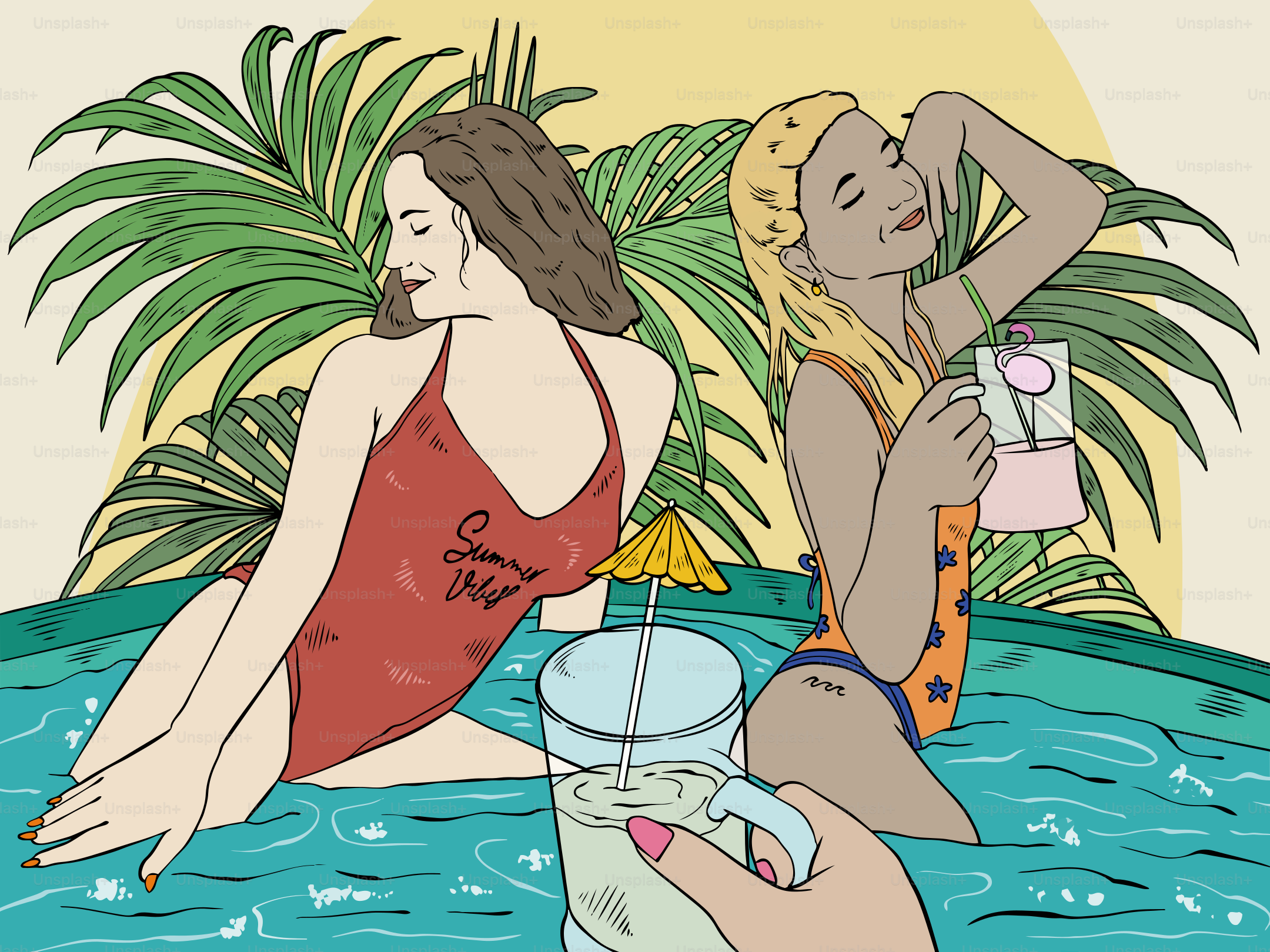 Zwei Frauen genießen den Sommer in einem Schwimmbad.