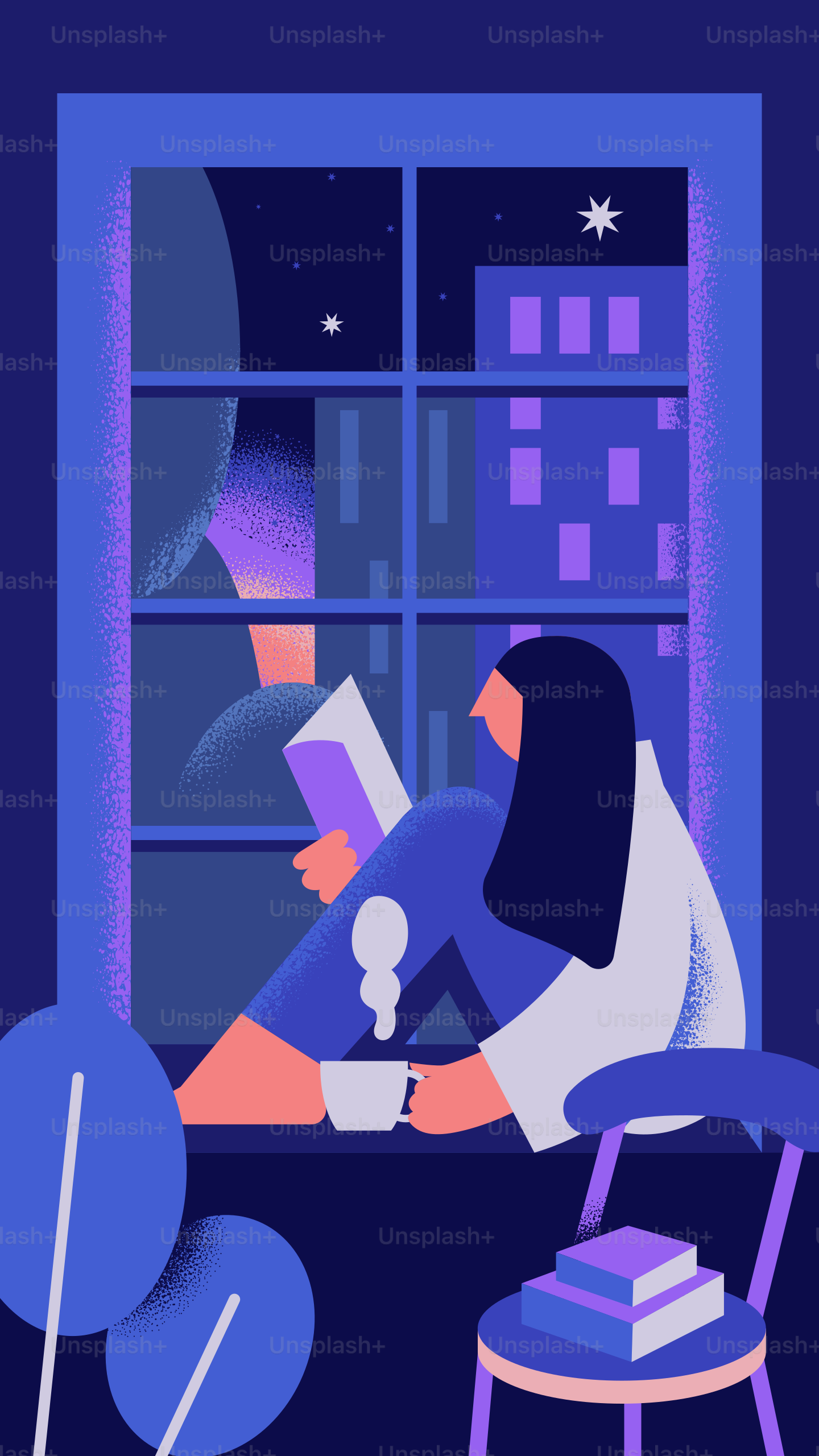 La nuit, une femme lit un livre près d’une fenêtre.