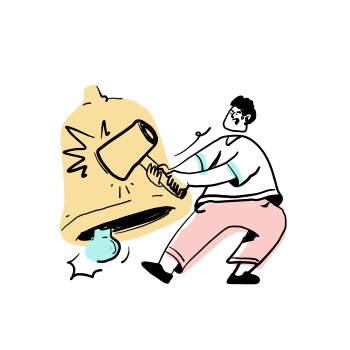 남자가 망치로 종을 누르고 있어.