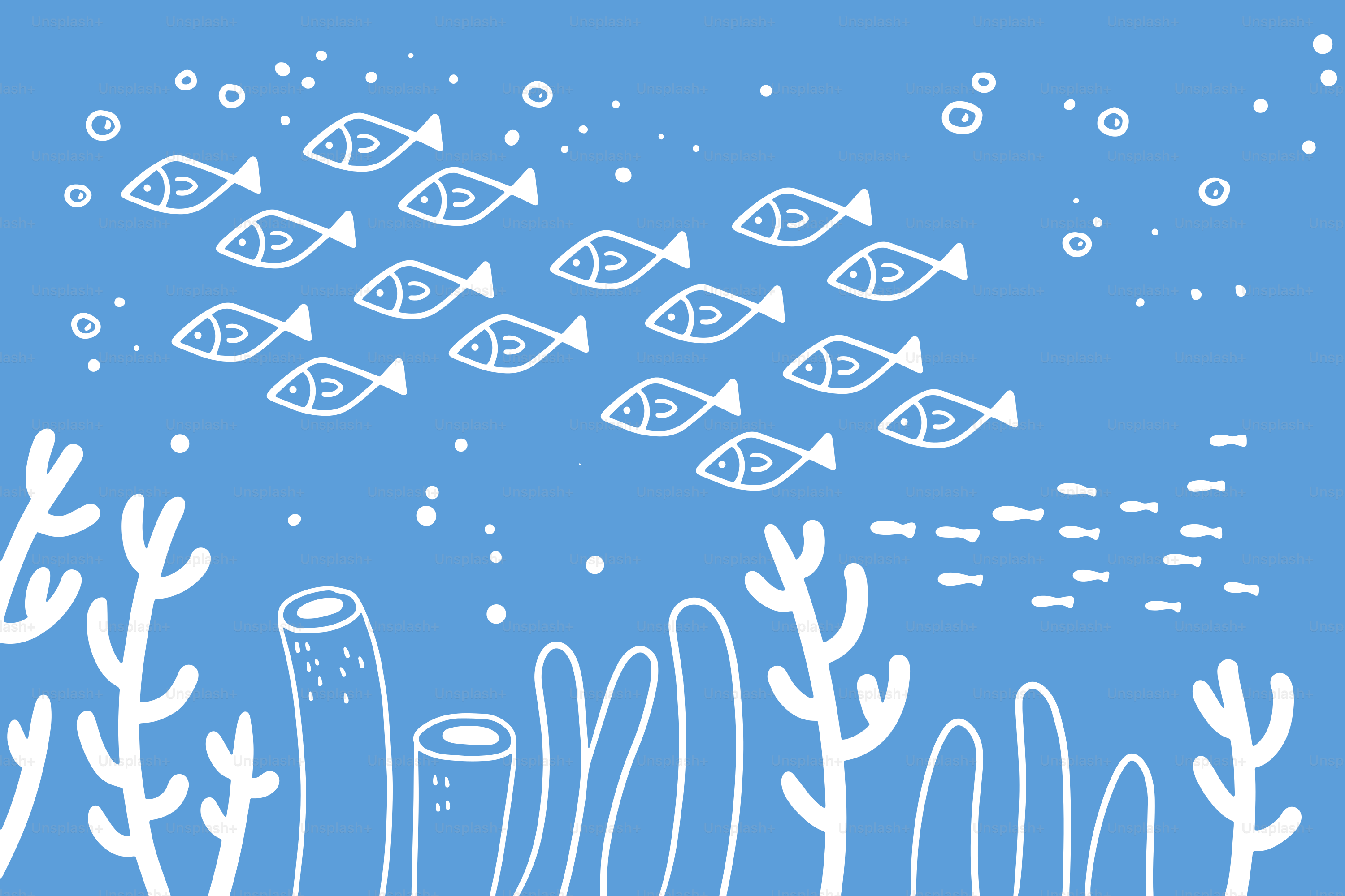 Fische schwimmen im Ozean in der Nähe von Korallen.