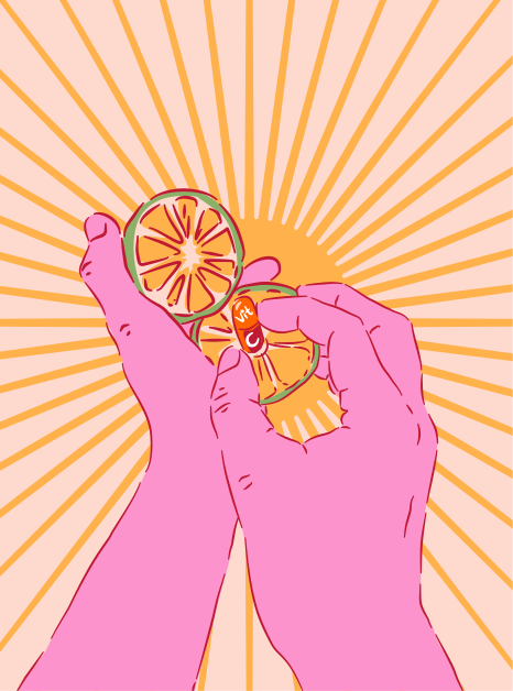 Die Hände halten ein geschnittenes Orange mit Lichtstrahlen.