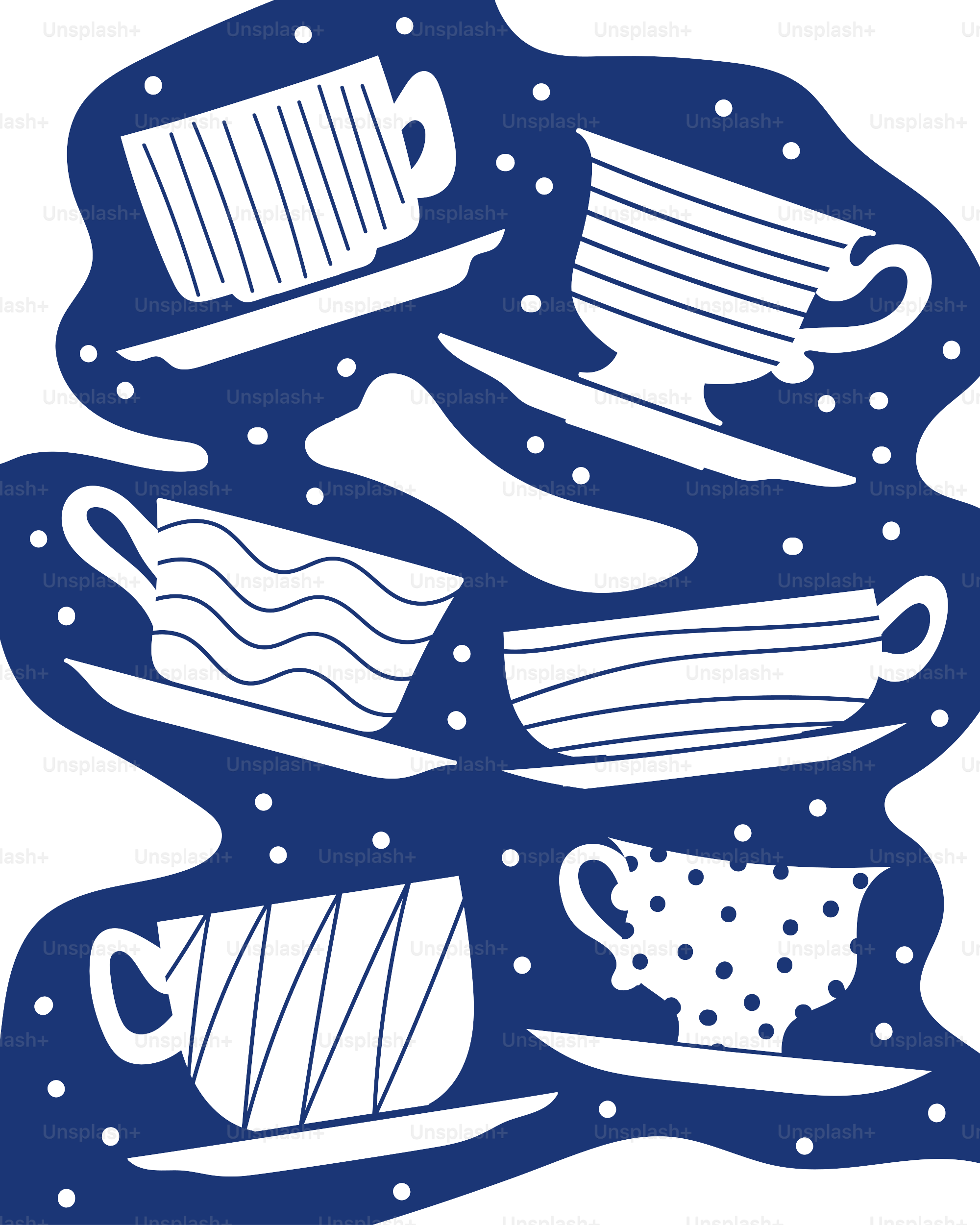 Tazas de té blancas y platillos sobre fondo azul.