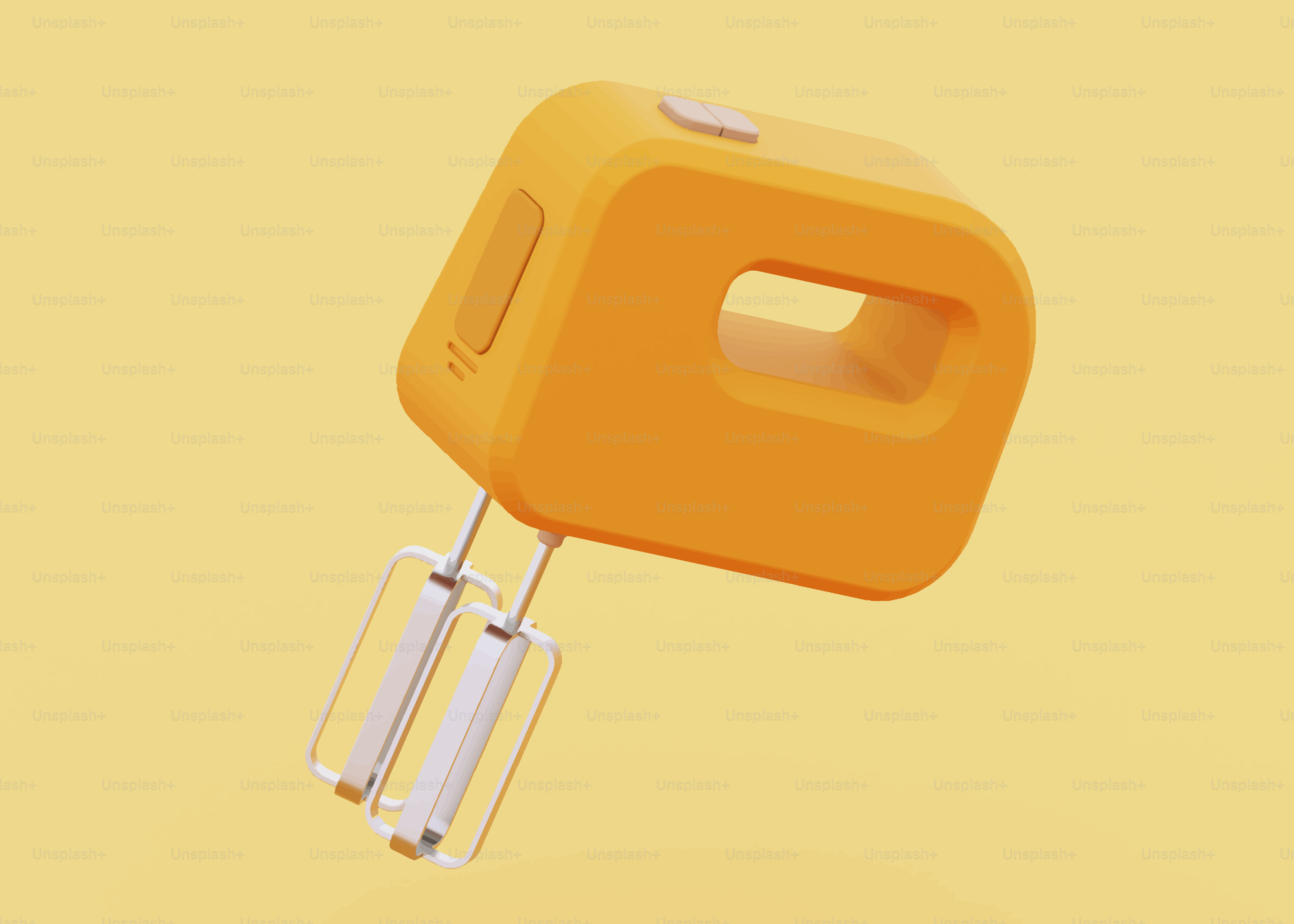 Orangefarbener Handmixer mit verchromten Rührbesen auf gelbem Hintergrund