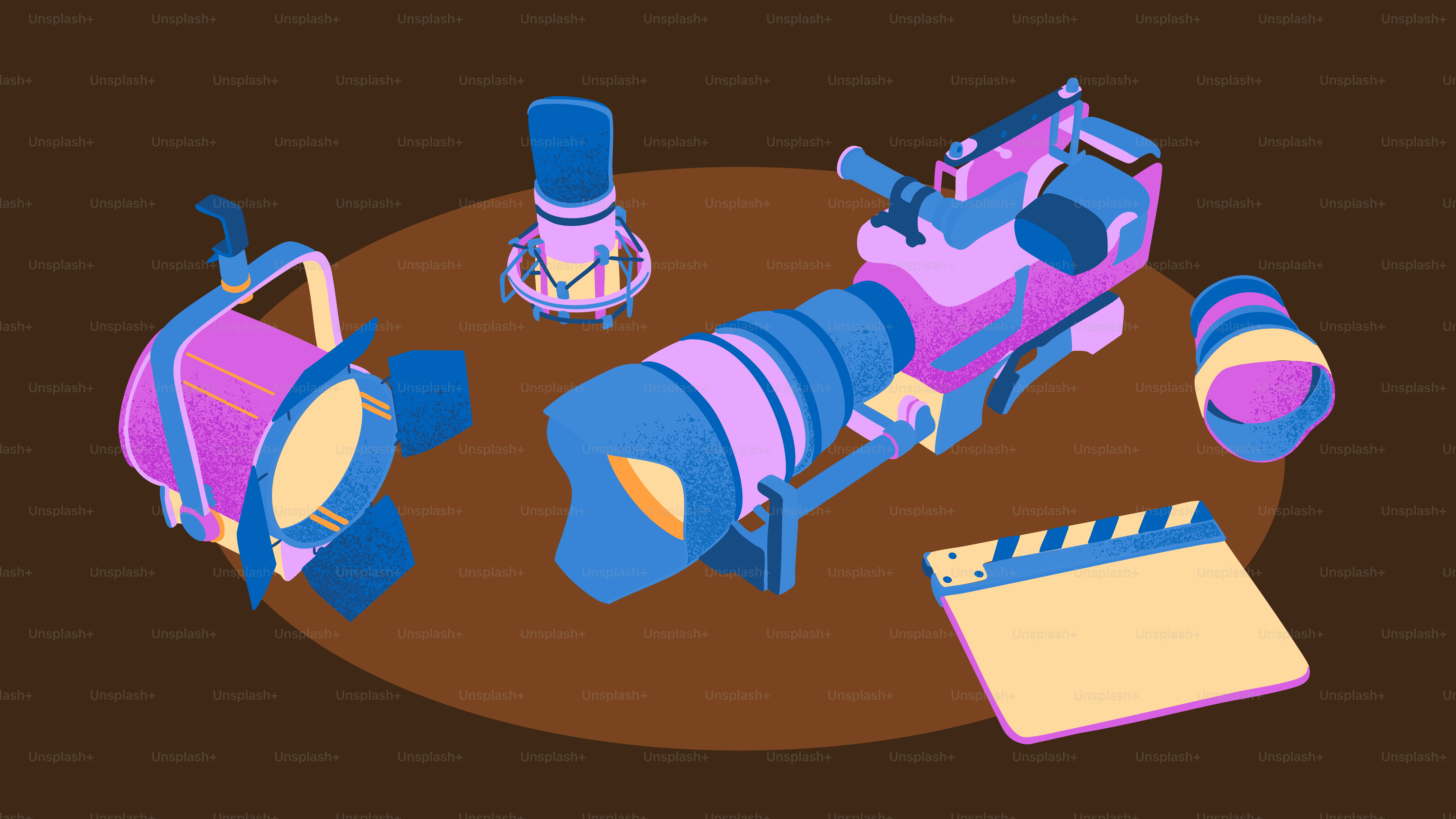 Attrezzature per la produzione cinematografica tra cui cinepresa, luci e clapboard.