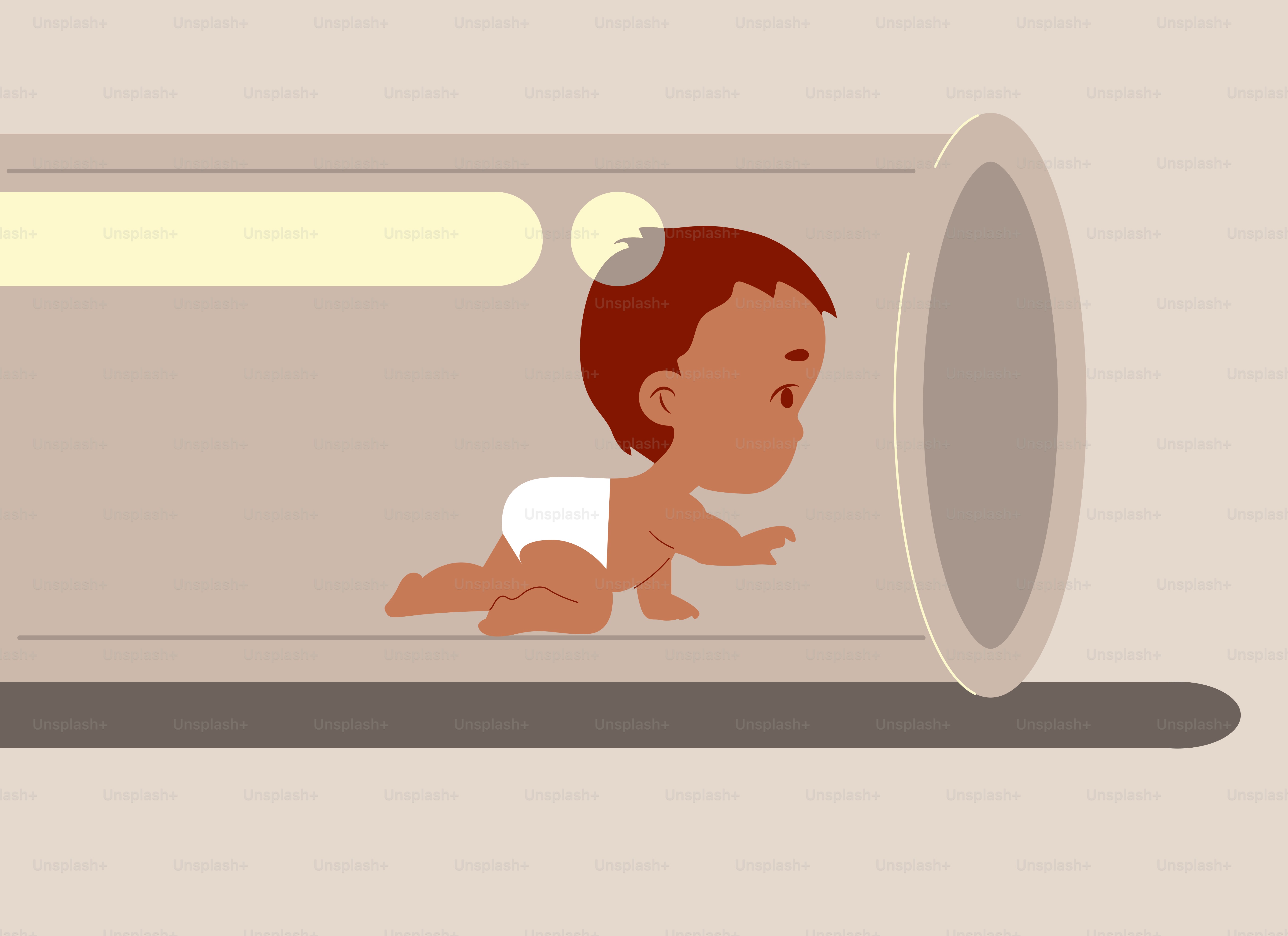 Bébé rampant dans un tube