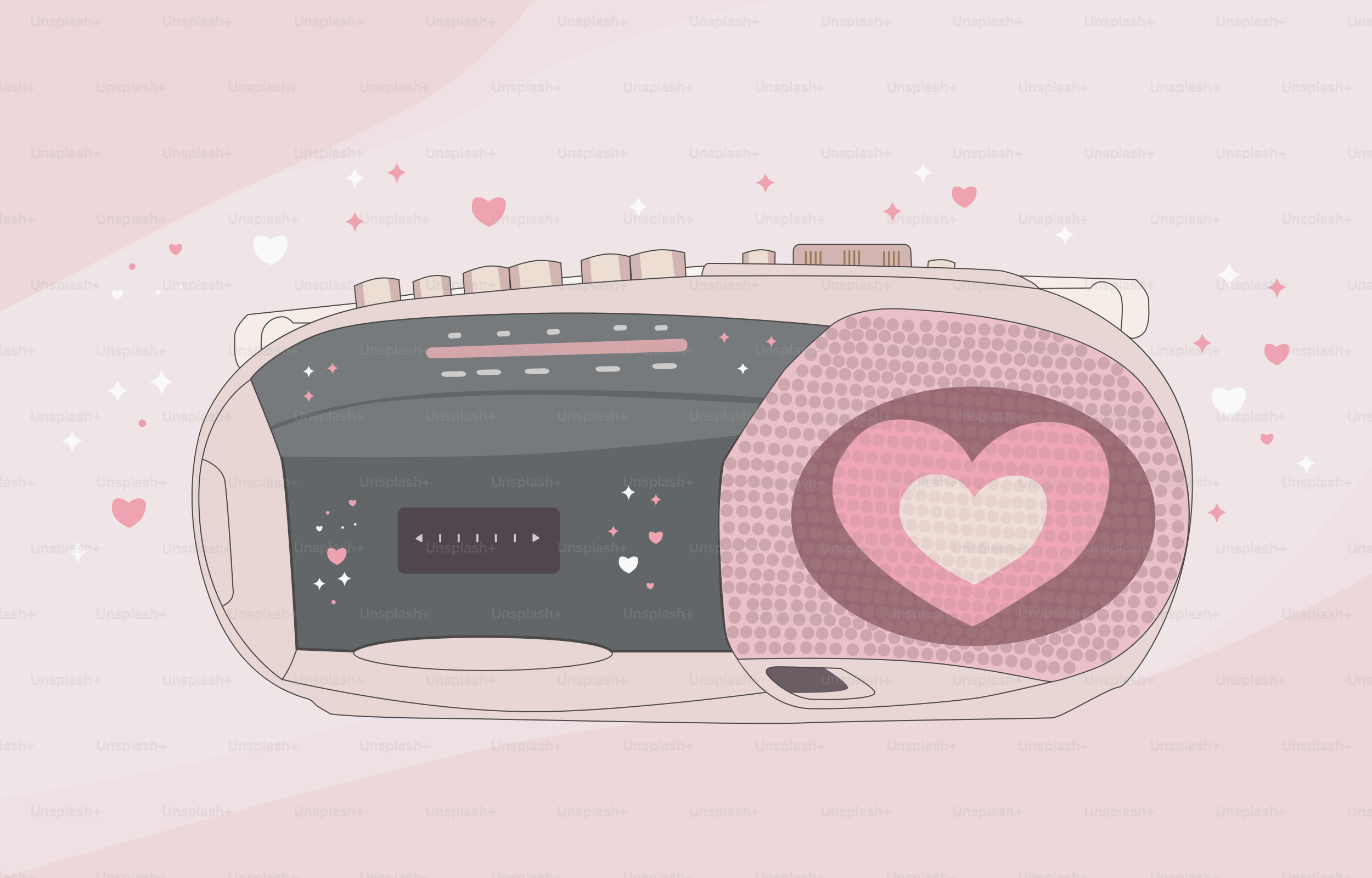 Un radiocassette rosa con un diseño de corazón