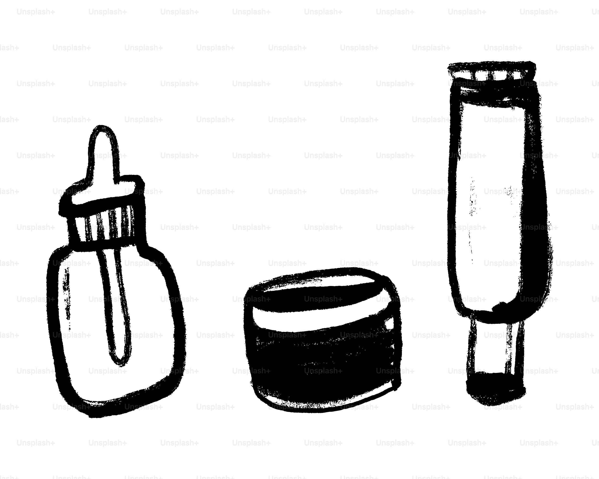 Trois contenants cosmétiques sur fond blanc.