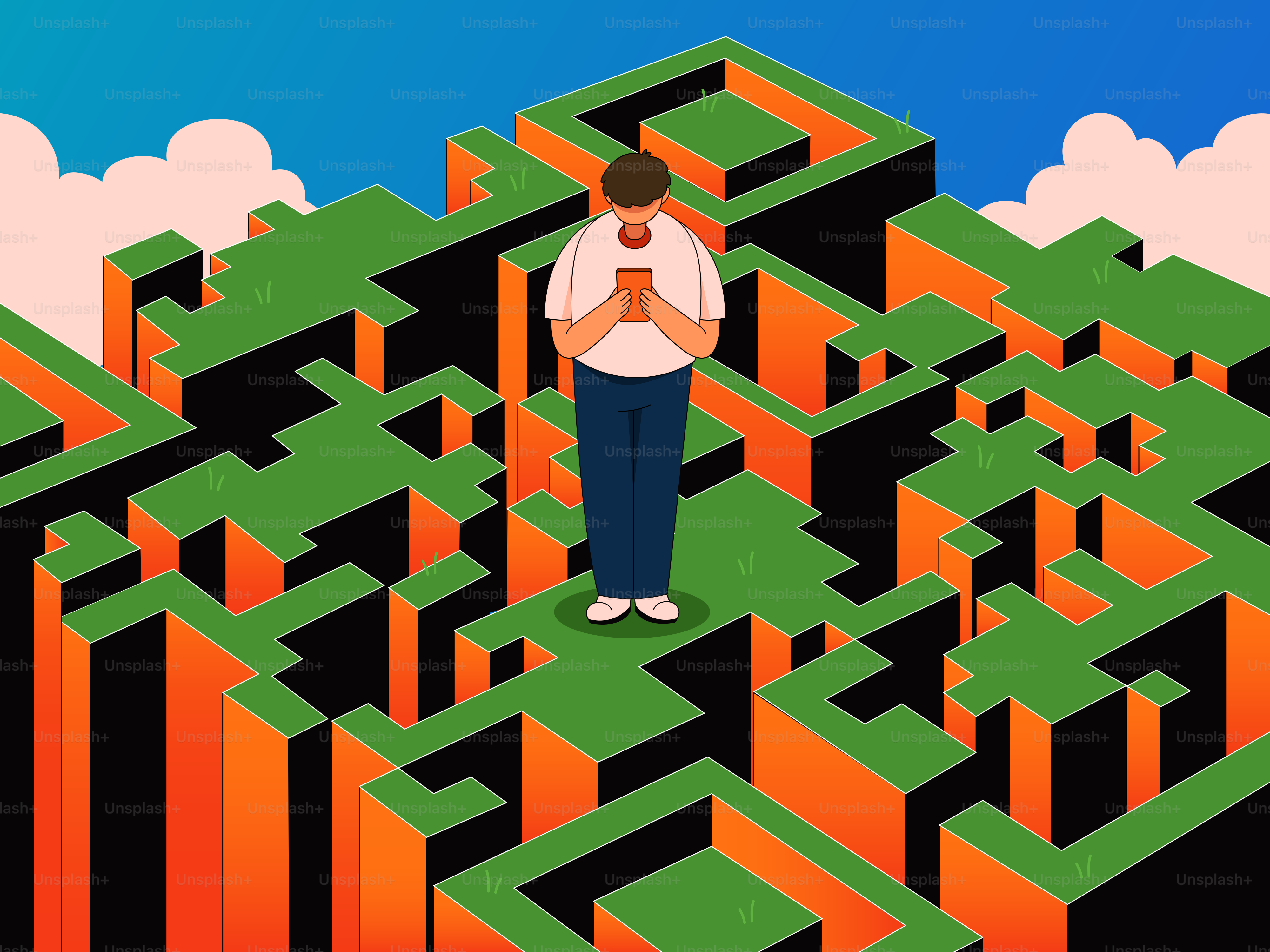 Homem parado em um labirinto verde com telefone