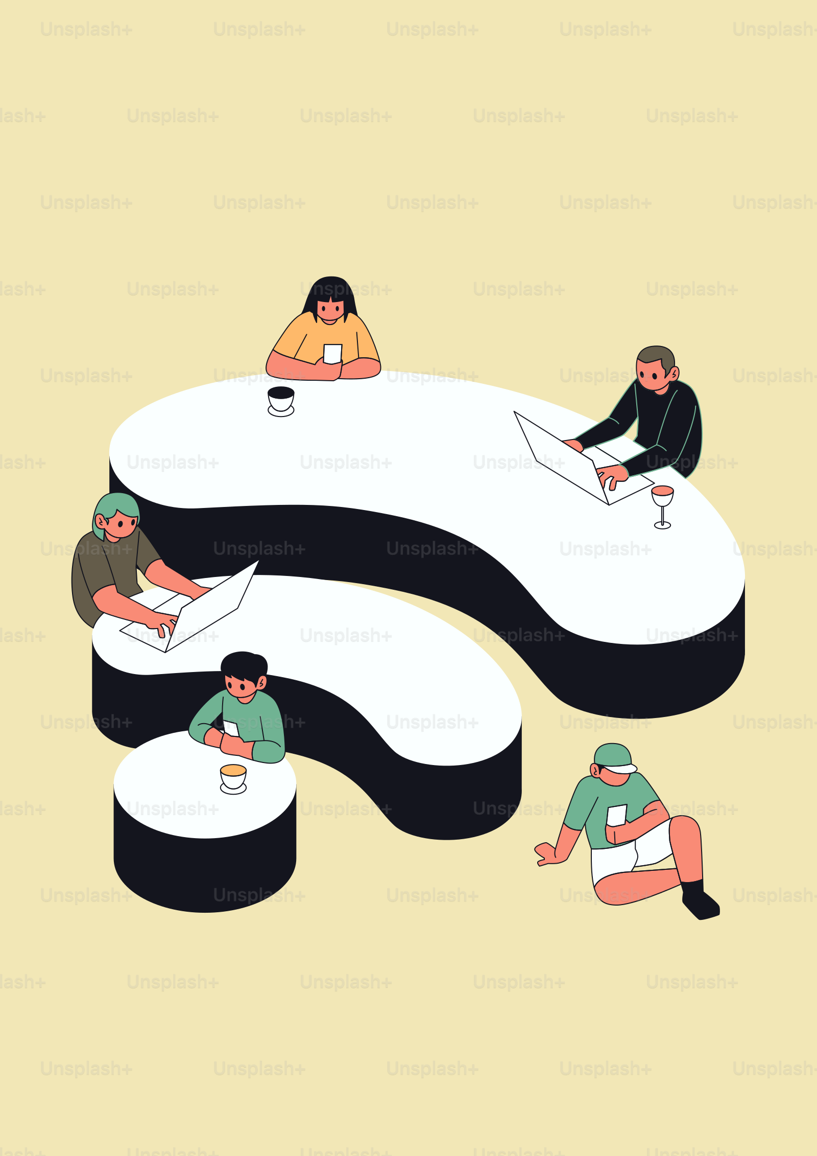 Persone che lavorano sui laptop attorno a un tavolo unico