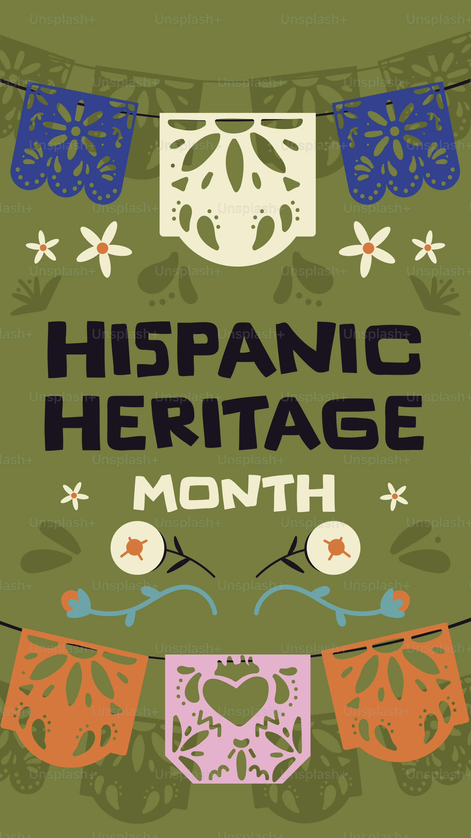 Mes de la herencia hispana con pancartas decorativas de papel picado.