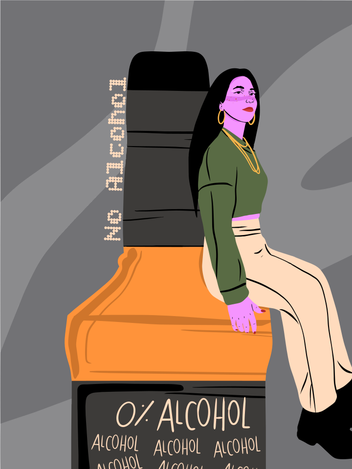 0% 알코올 도수라고 적힌 병 위에 앉아 있는 여성