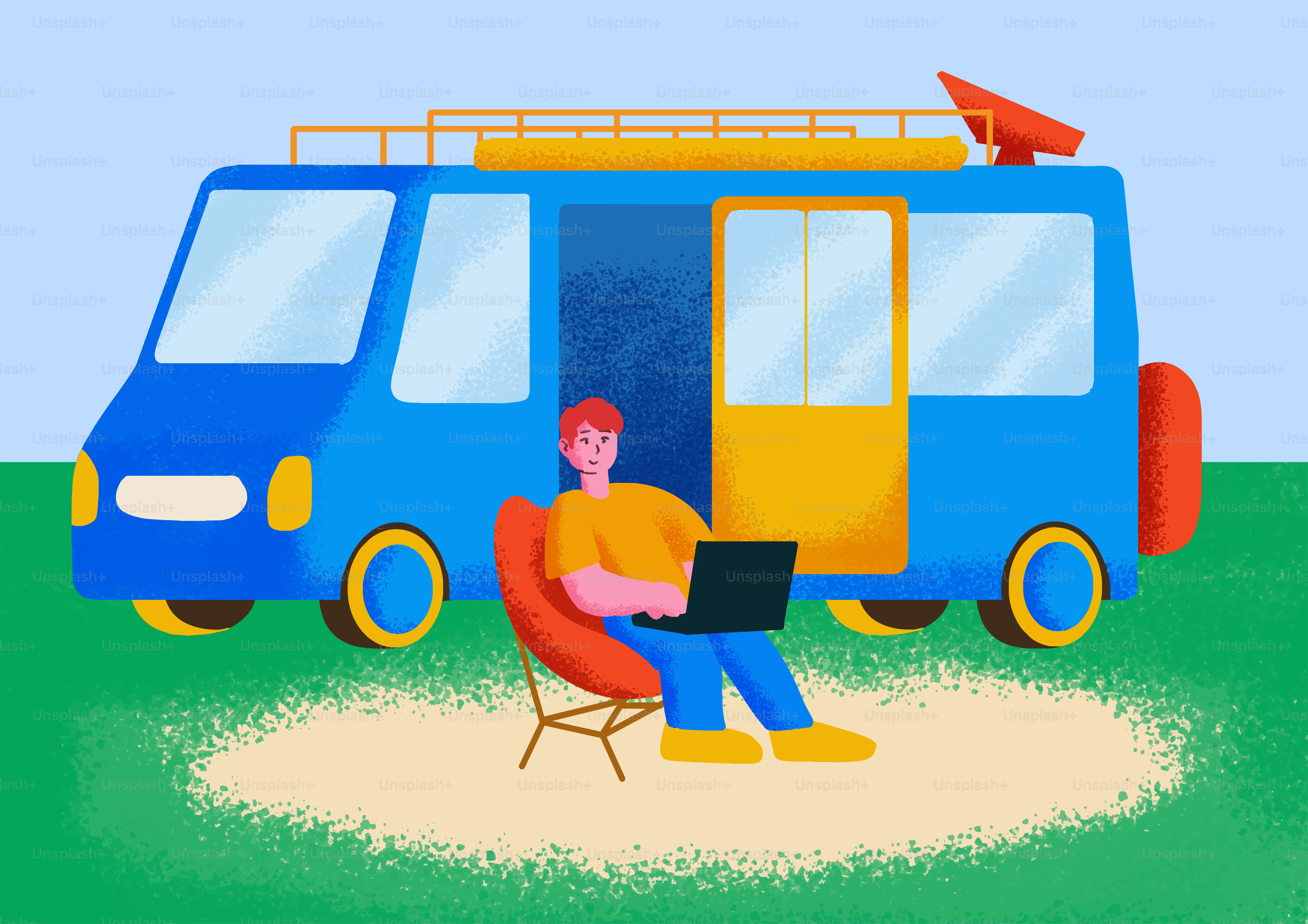 Un homme travaille sur un ordinateur portable devant le camping-car bleu