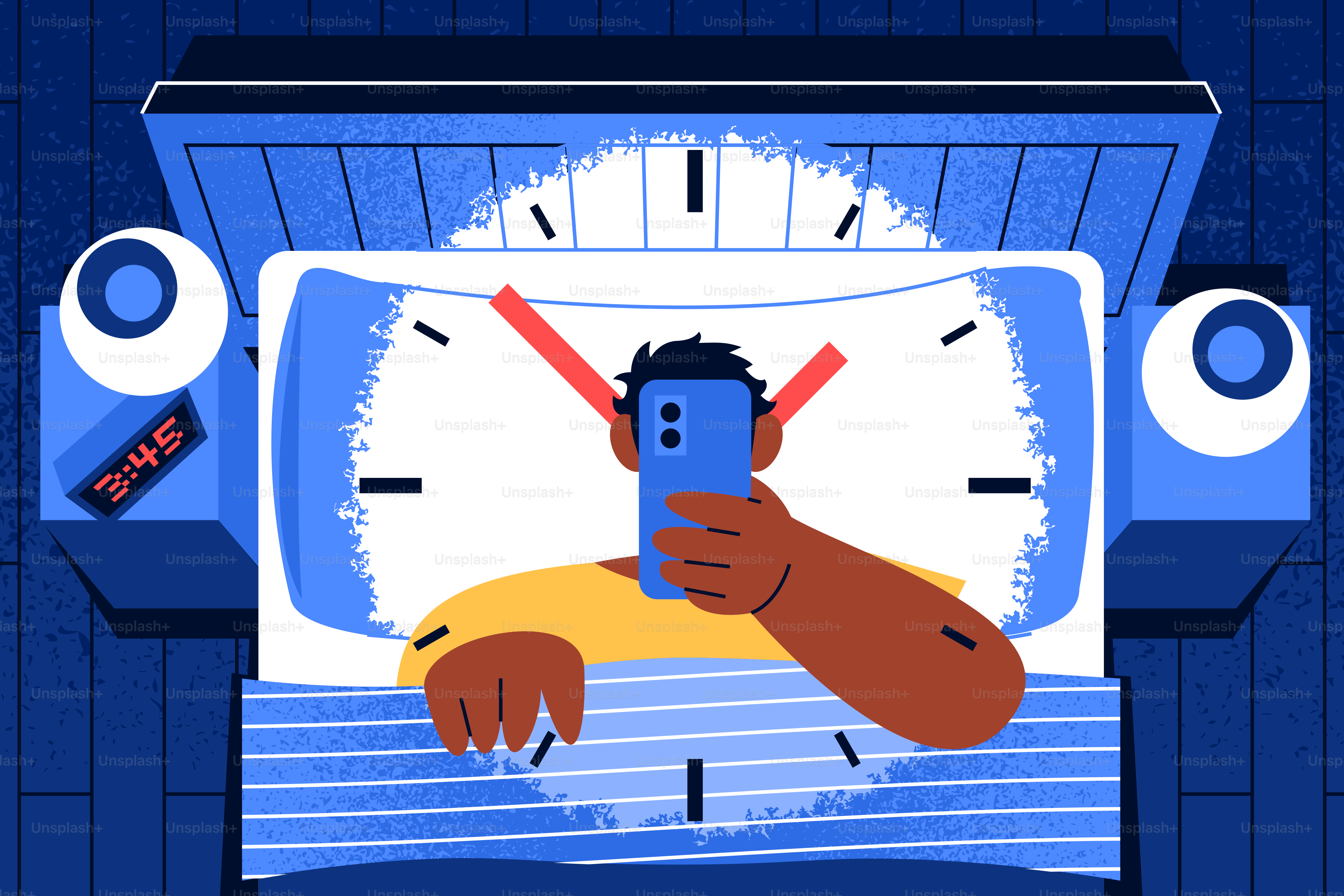 Personne au lit utilisant son téléphone tard le soir