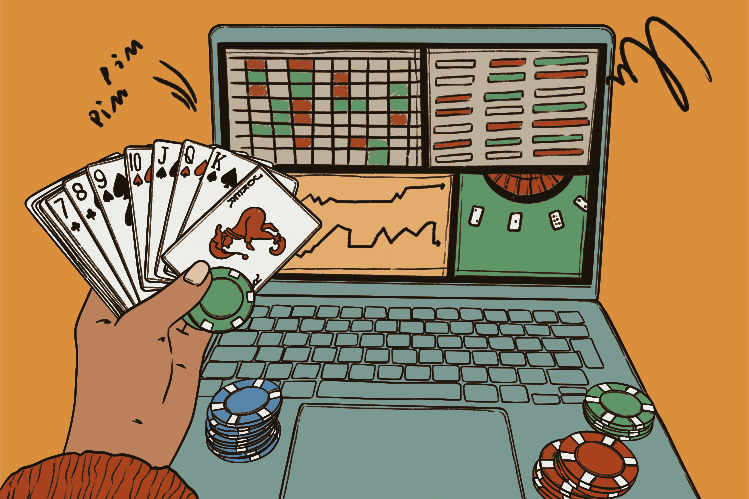 Mão de cartas e fichas de pôquer com laptop exibindo dados