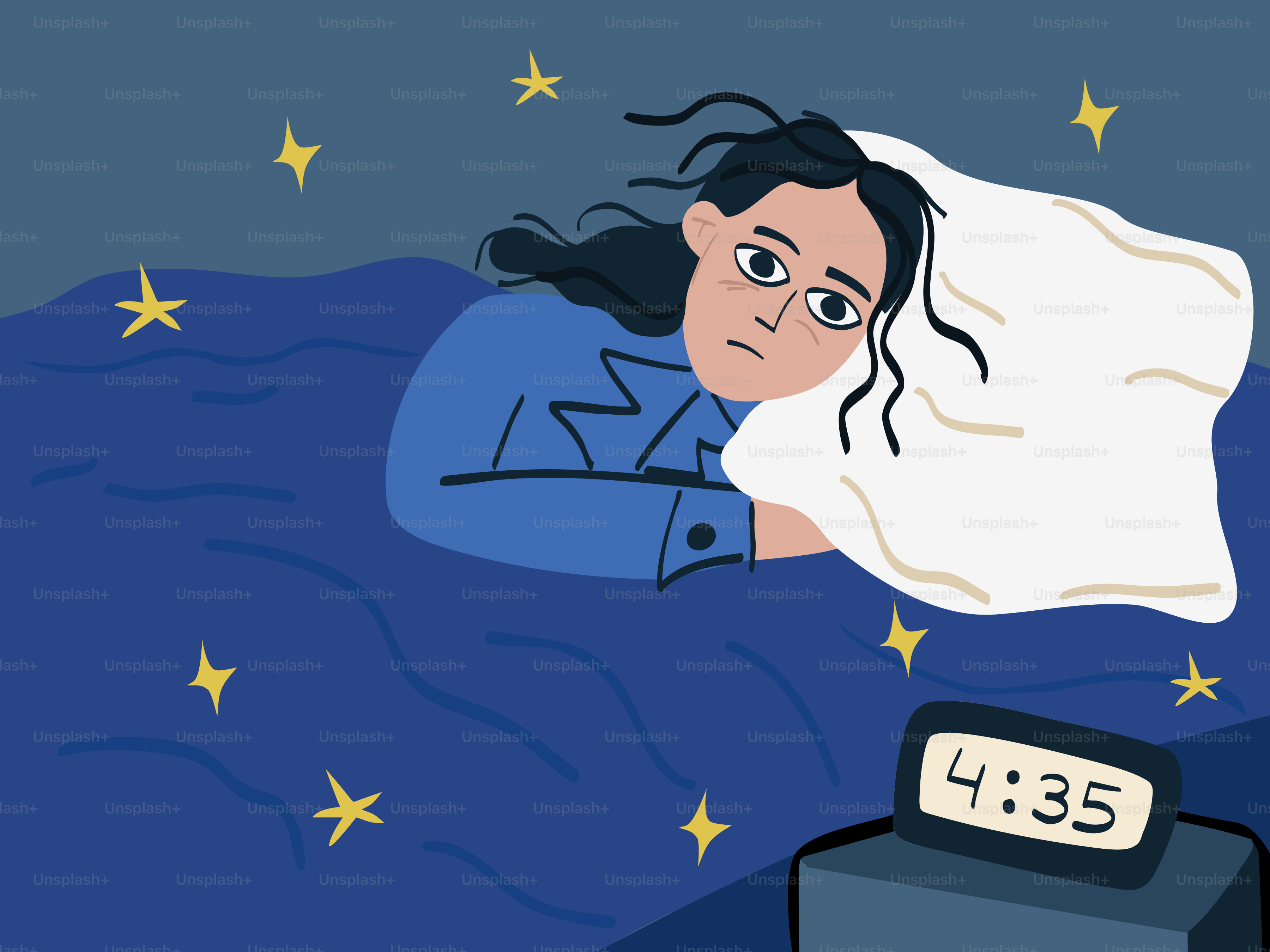 Persona sveglia a letto, con insonnia alle 4:35 del mattino.