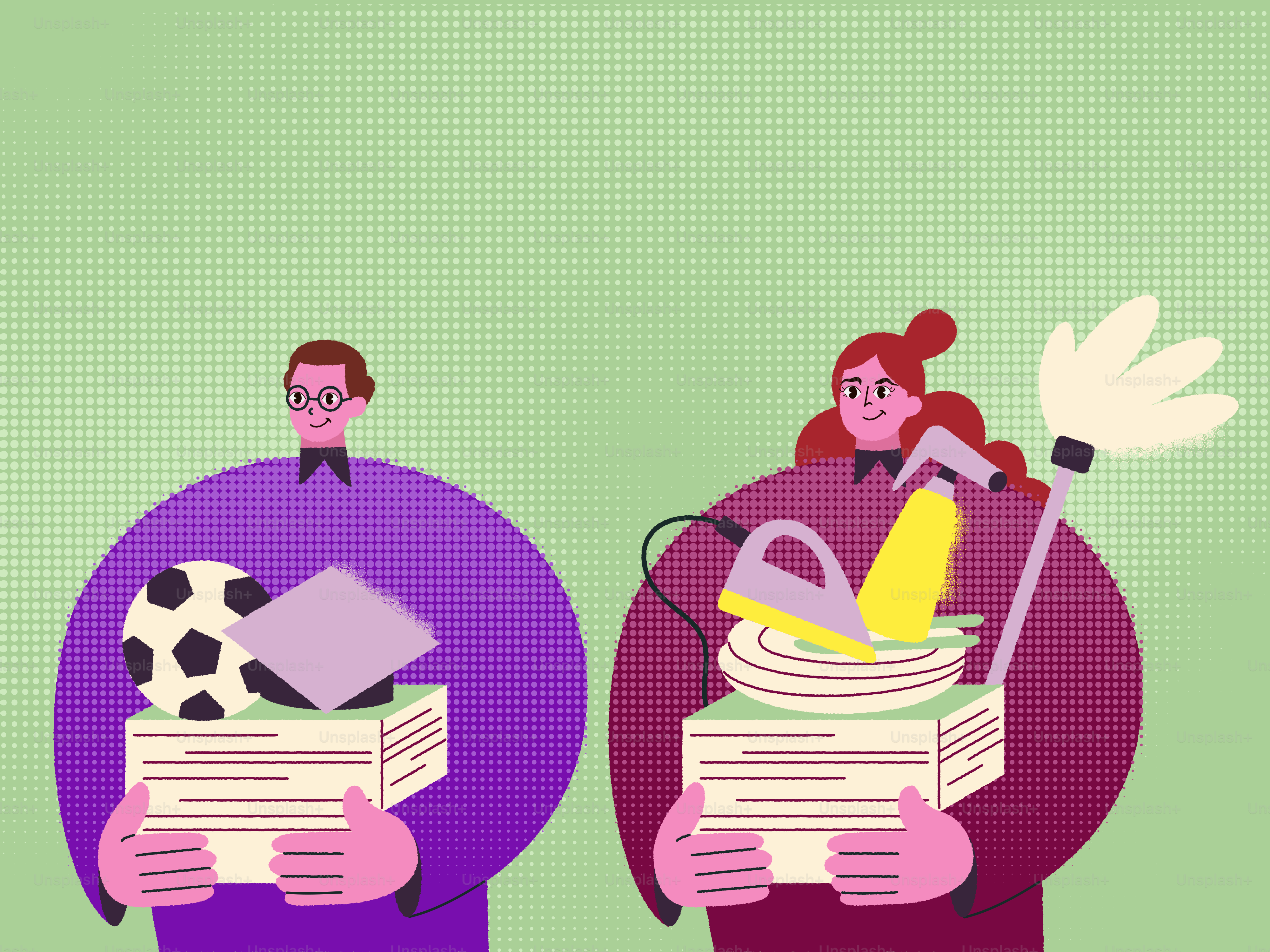 Uomo e donna che tengono oggetti domestici e lavorativi diversi