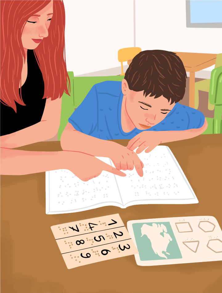 Una donna e un bambino che leggono un libro in braille a un tavolo